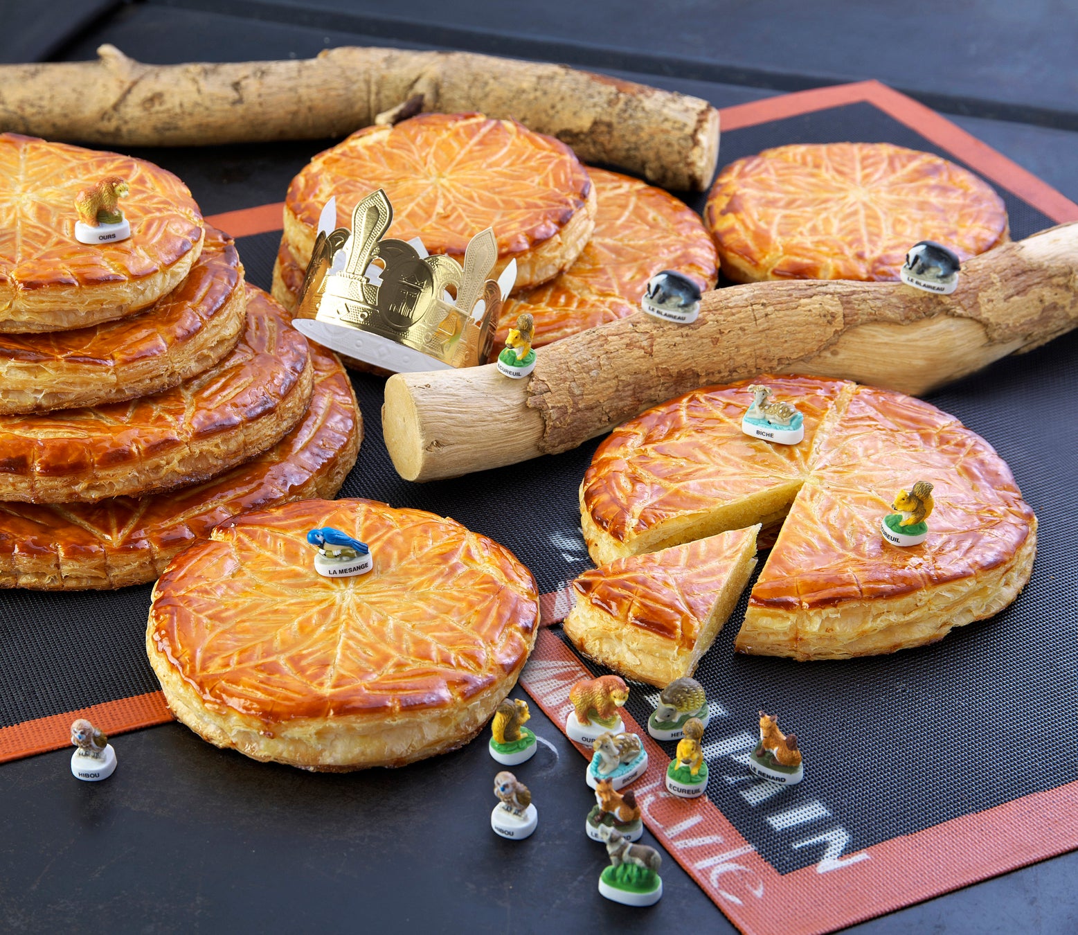 ［神戸・舞子］フランス伝統の「王様のお菓子」ガレット・デ・ロワを期間限定販売