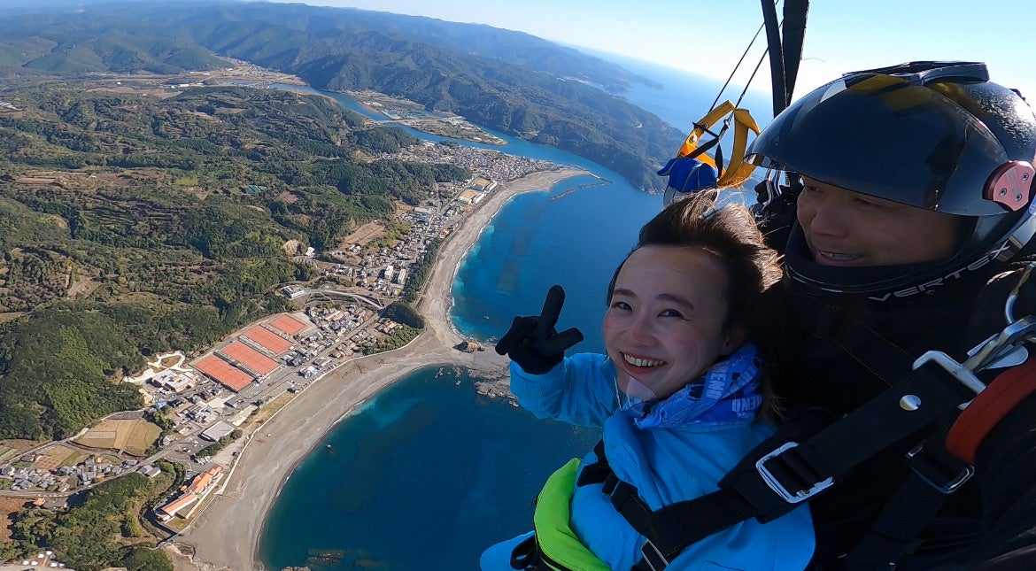 空から海を360°一望できるオーシャンスカイダイビング、和歌山県南紀白浜に誕生！