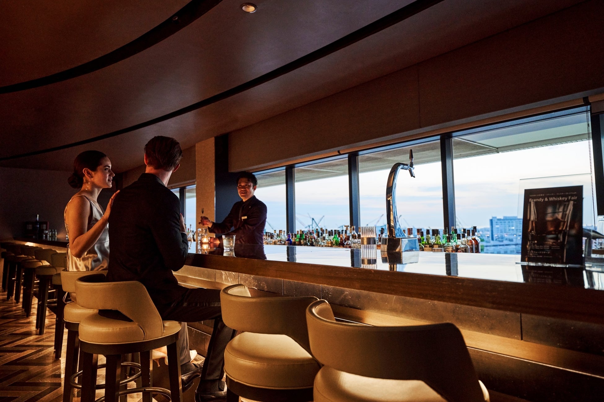 【神戸メリケンパークオリエンタルホテル】バレンタインデー＆ホワイトデーをロマンティックに彩る宿泊プランを販売