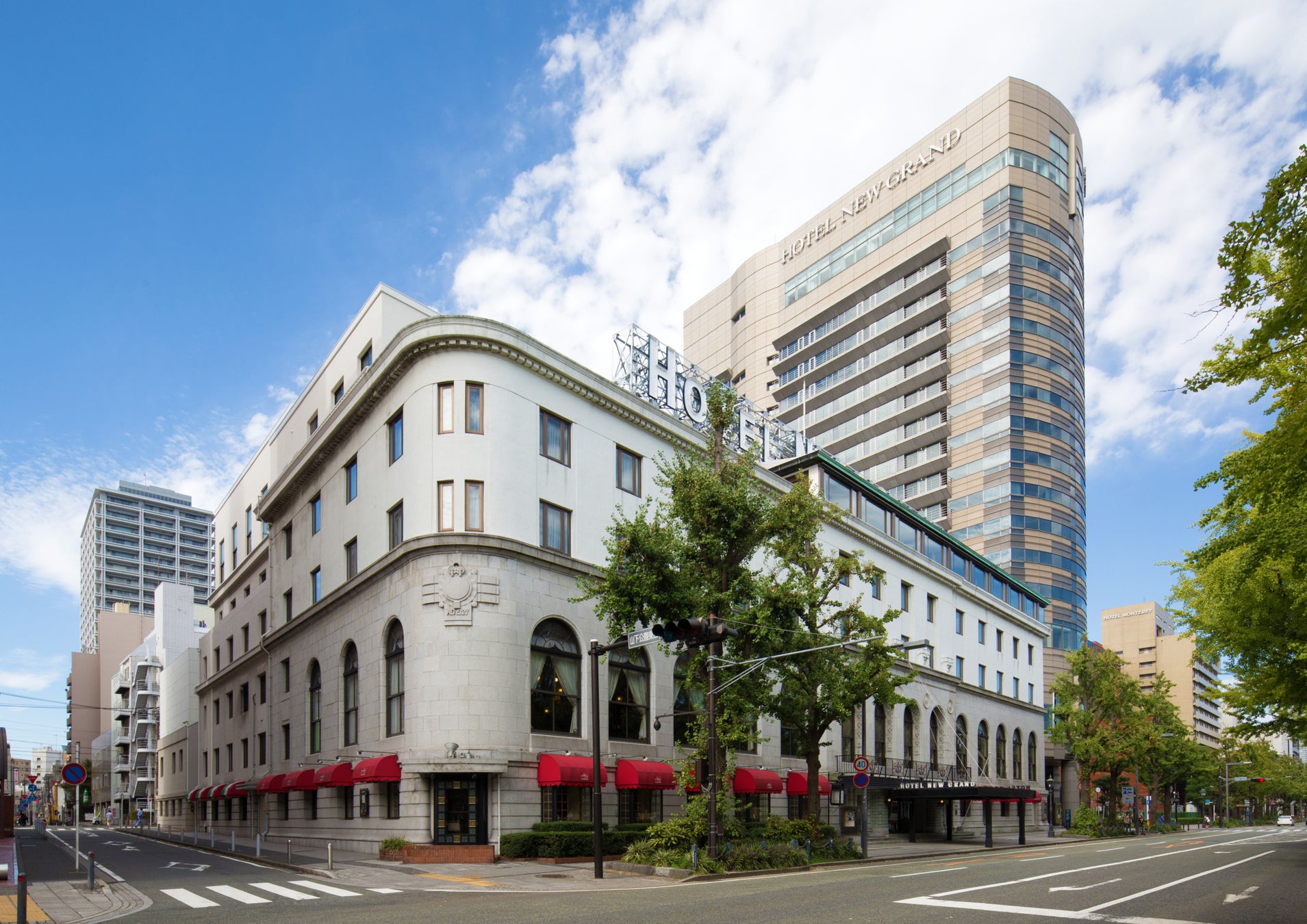 【ウェスティン都ホテル京都】一足早い春の訪れ 甘酸っぱい苺の香り漂う全９種の鮮やかなスイーツが彩る「いちごのアフタヌーンティー」