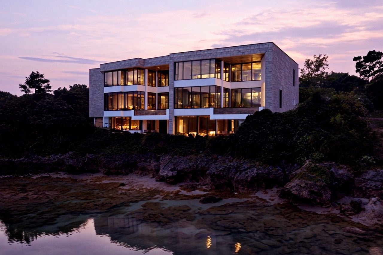 UMITOからフラグシップモデルとなる3棟のヴィラが誕生。第一弾「UMITO 瀬底島 GROTTO」本日2026年1月7日より第1期販売開始