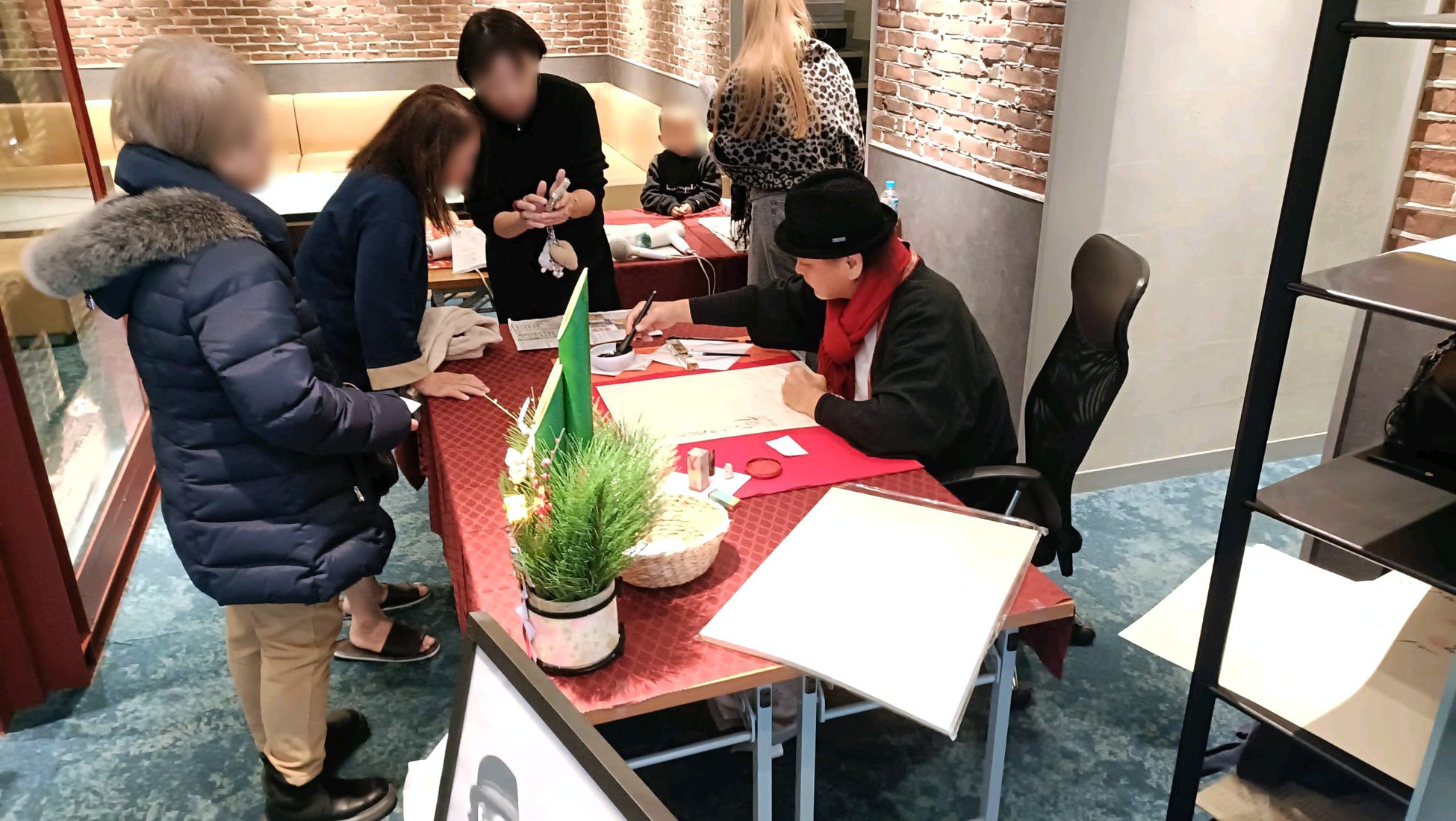 神戸北野ノスタ×神戸観光局が手がける神戸の新定番土産「神戸北野アオイトリ」、1月7日〜 神戸空港に期間限定出店。冬限定フレーバーも登場