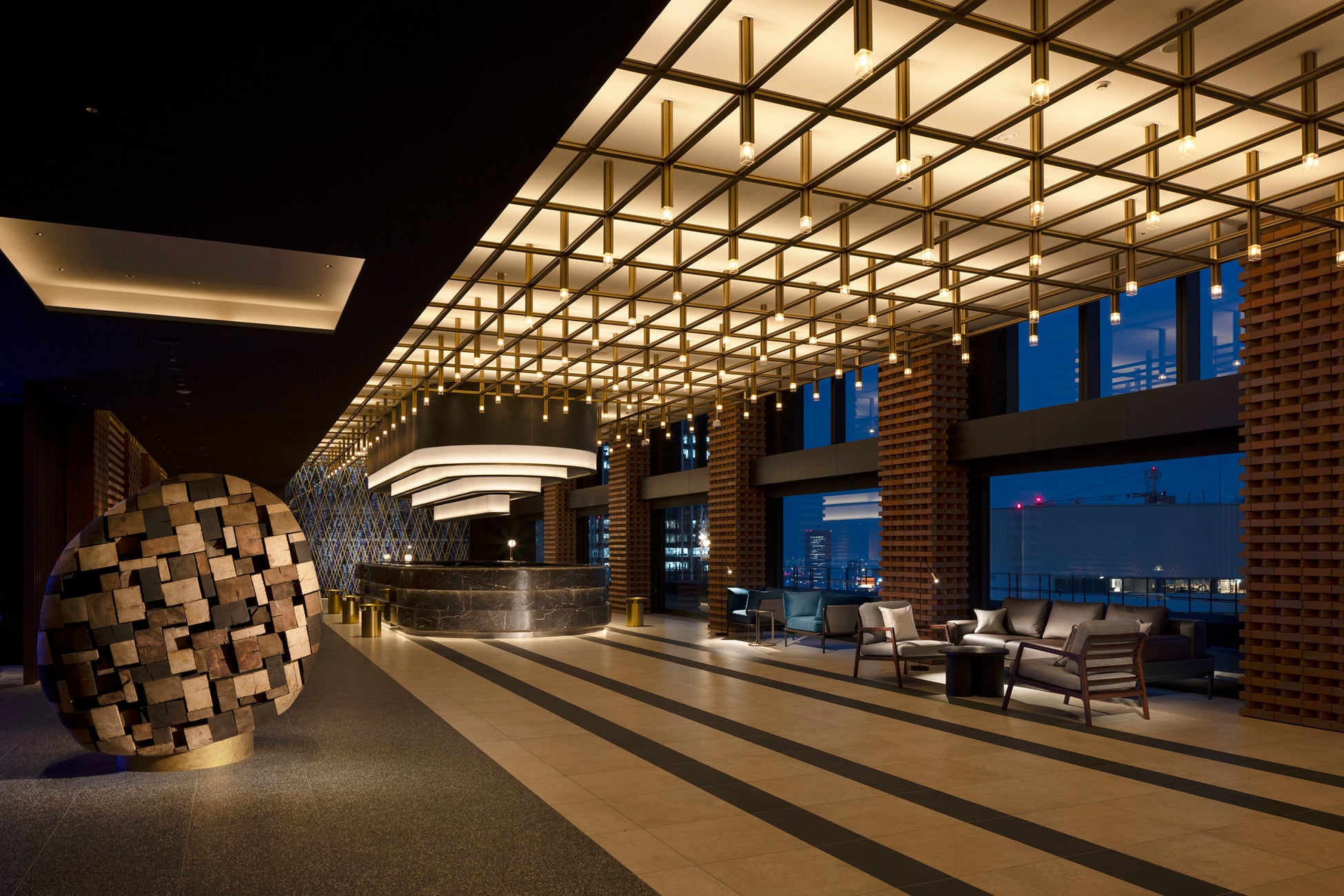 エリック・カールとカラフル水族館 in アクアワールド・大洗 2026年1月22日(木)~3月31日(火)で開催!3月20日(金・祝)には、はらぺこあおむしがやってくる!