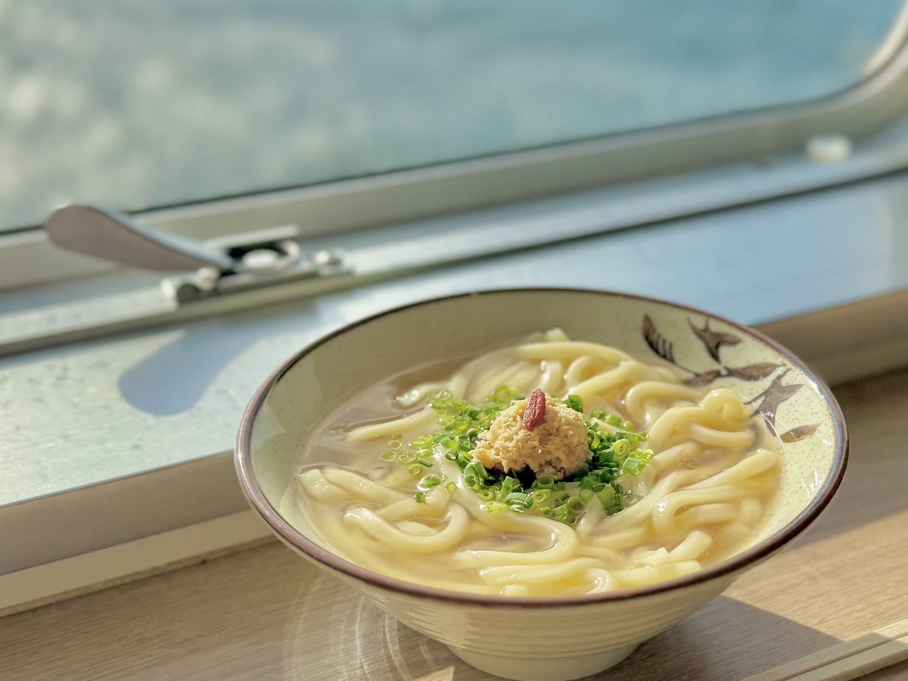 冬の船旅に、ほっと温まる一杯を！「高知の柚子と生姜の餡かけうどん」期間限定で販売 | ジャンボフェリー