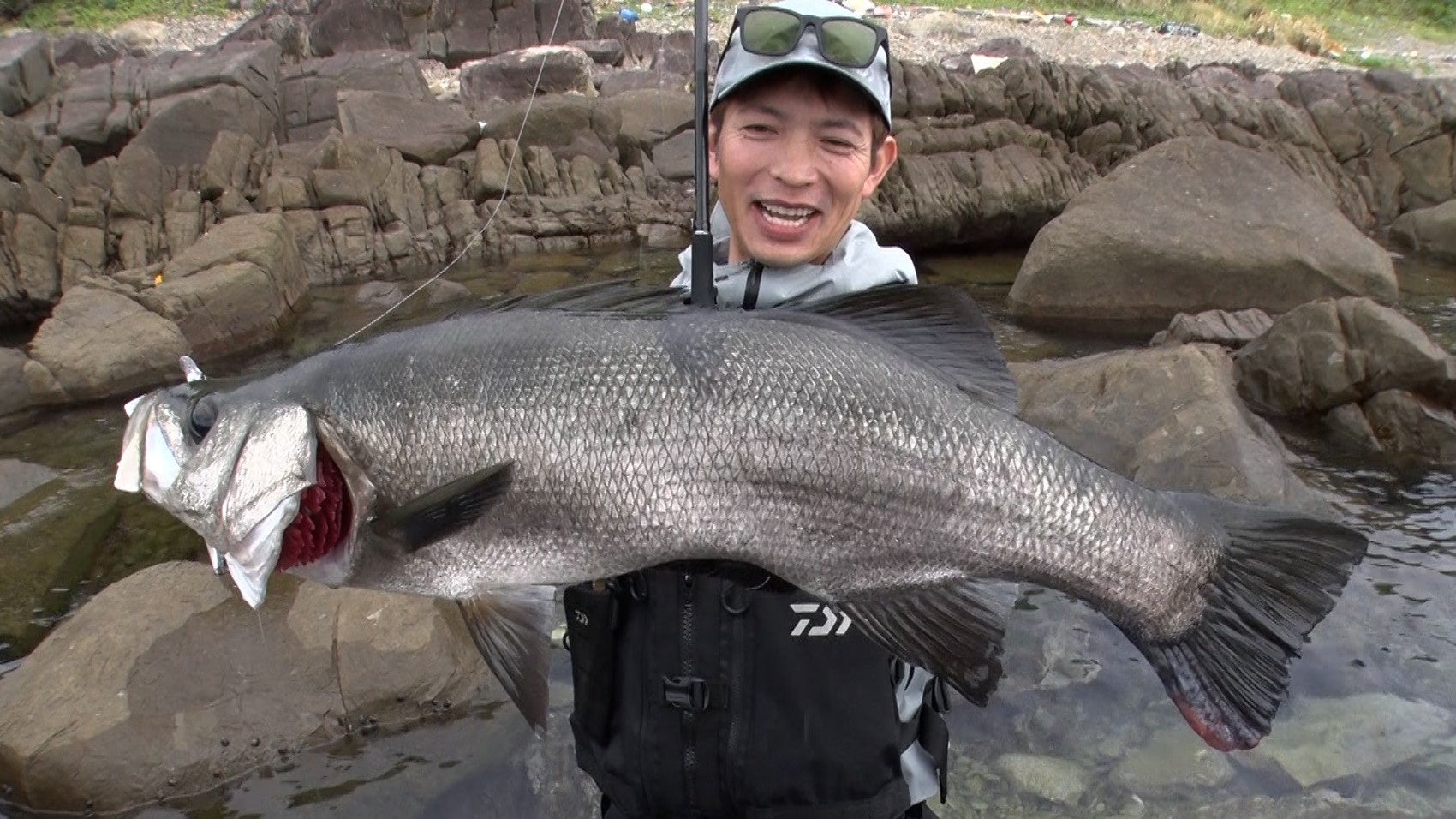 【THEフィッシング】種子島を駆け巡る！荒磯の王者ヒラスズキ／1月17日(土)放送