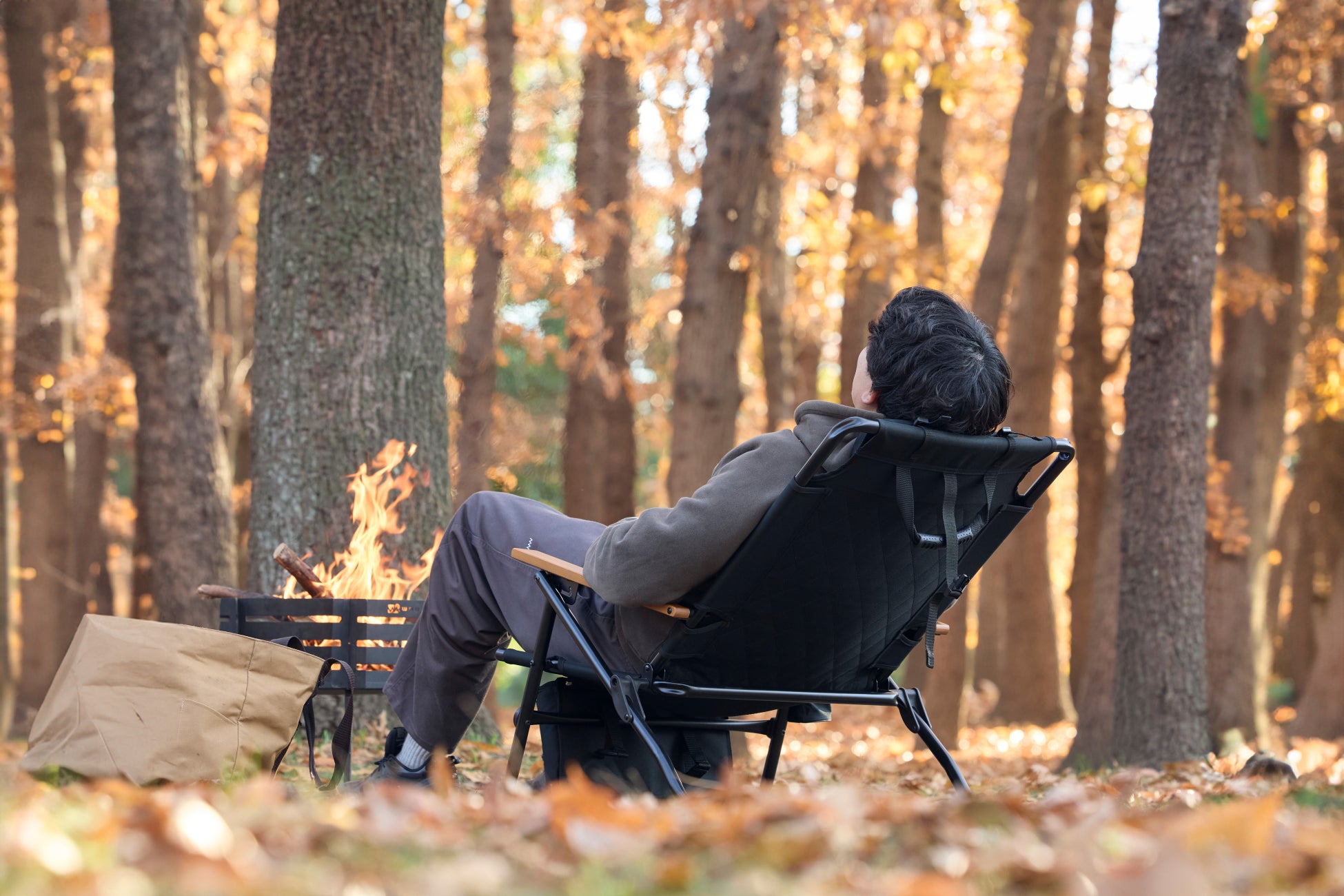 累計販売台数4万台突破の「WAQ リクライニングローチェア」に“ハイバックVer.”新登場！