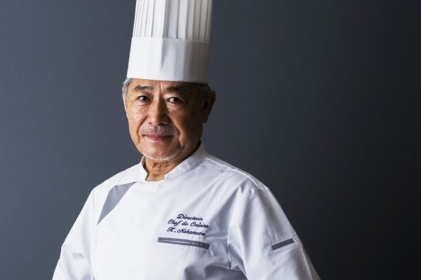 【ホテルメトロポリタン エドモント】日本人初ミシュランシェフ 中村勝宏 20 年間連載のエッセイ集をまとめた『人生を旅する料理人』発刊、出版記念パーティを開催