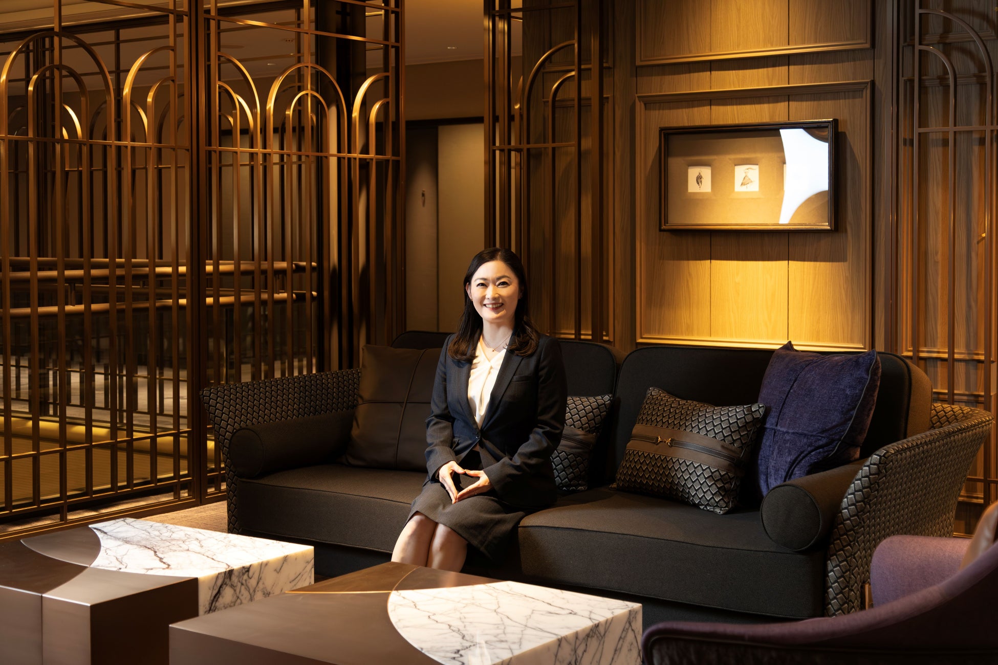 バッグメーカーエース株式会社と共同開発した多機能スーツケース1/27(火)より順次発売　旅を”整える”機能的なトラベルアイテムの特集ページも公開