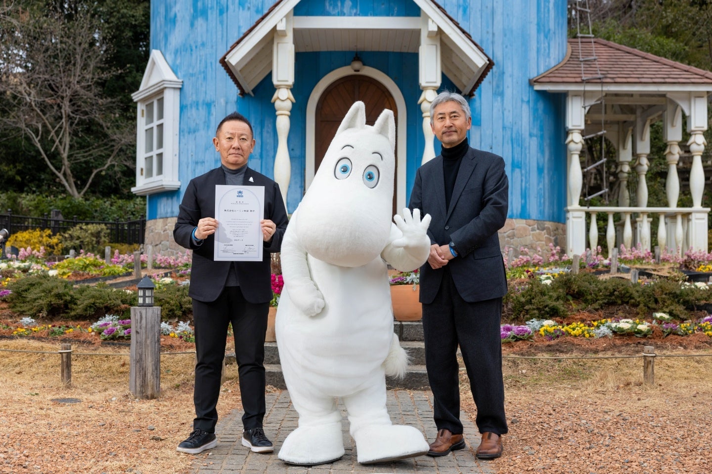 難民支援への活動に対して国連UNHCR協会より感謝状を授与