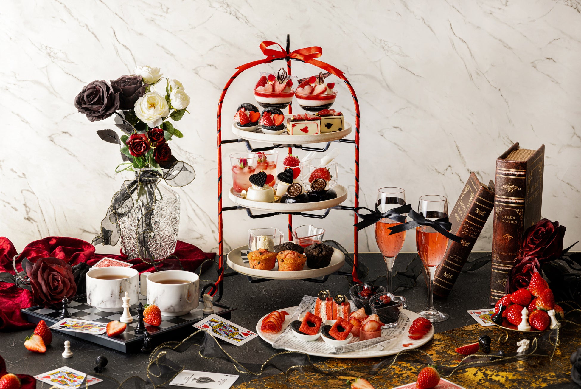 【川越プリンスホテル】埼玉県産オリジナルいちご“あまりん”の魅力をお届け「あまりん苺アフタヌーンティーセット ～ハートの女王のティーパーティー～」を販売