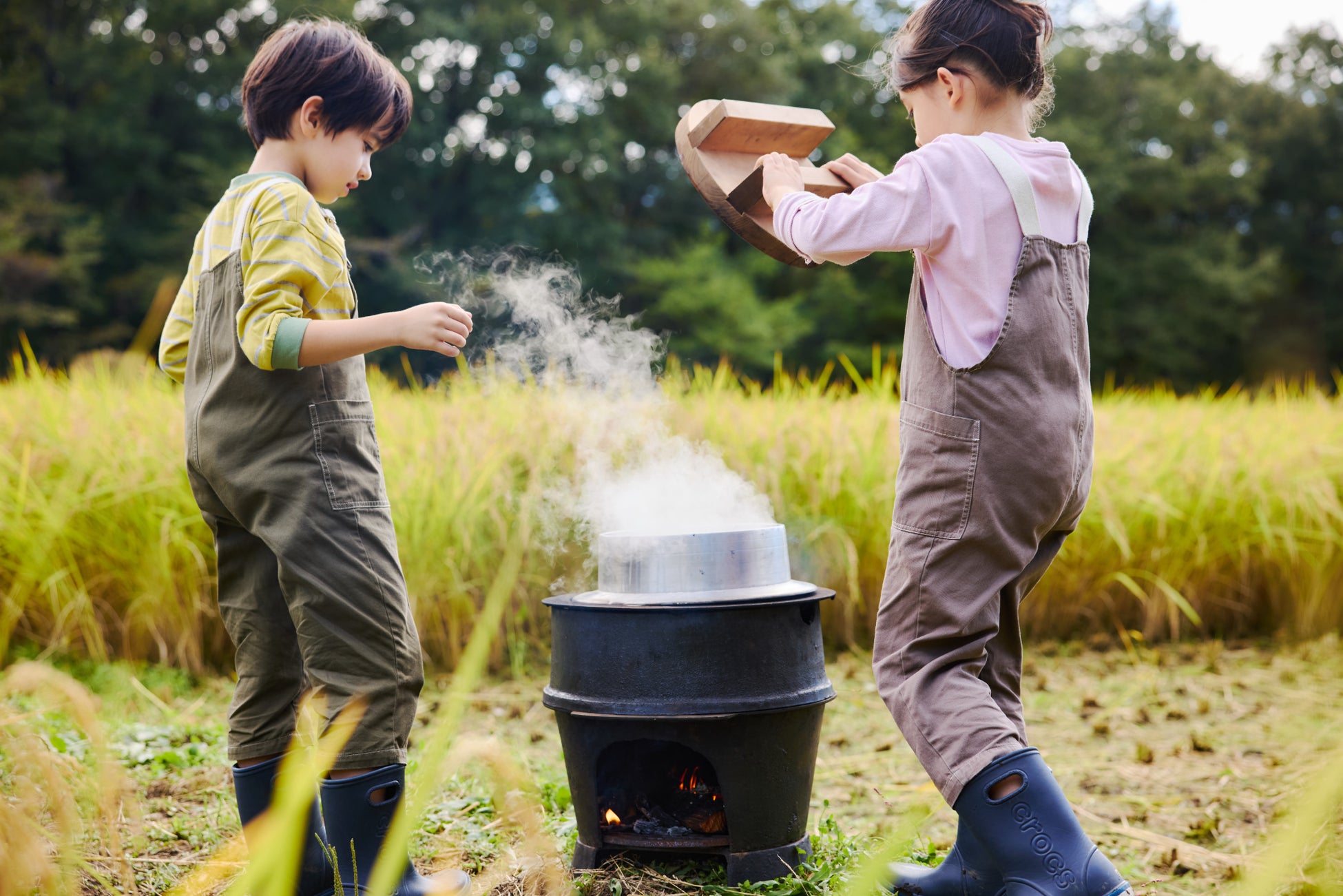【リゾナーレ那須】本格的な稲作体験と羽釜炊飯に挑戦！ 原風景を望み、炊き立てごはんを味わう「お米の学校」2026年も開催