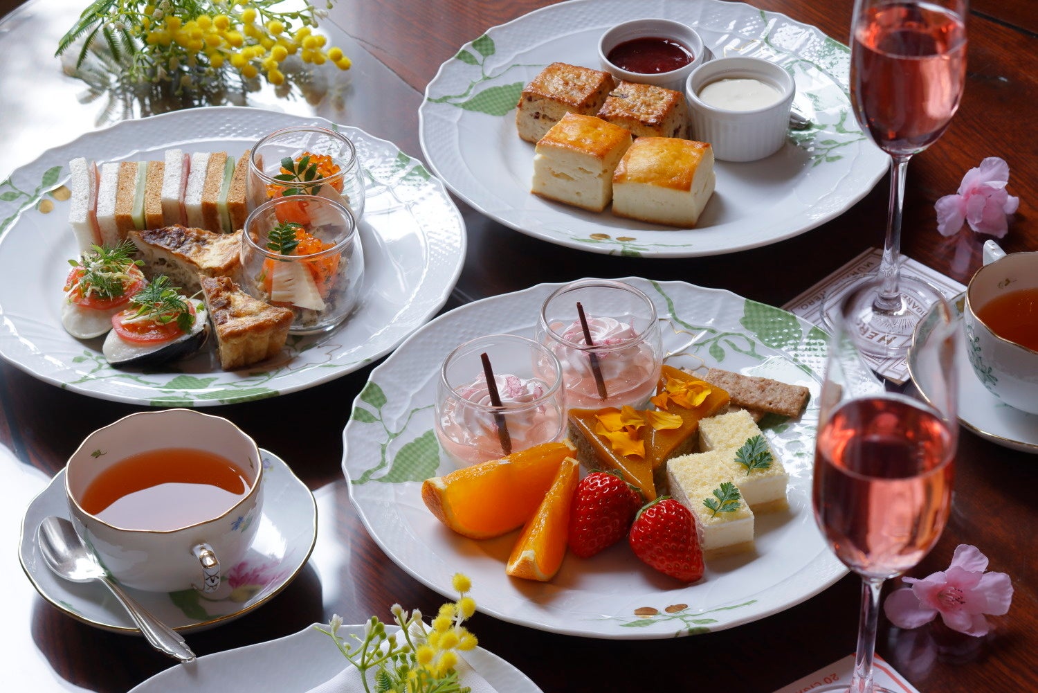 【ホテル長楽館】春、桜に誘われる季節限定「スプリングアフタヌーンティー」を提供