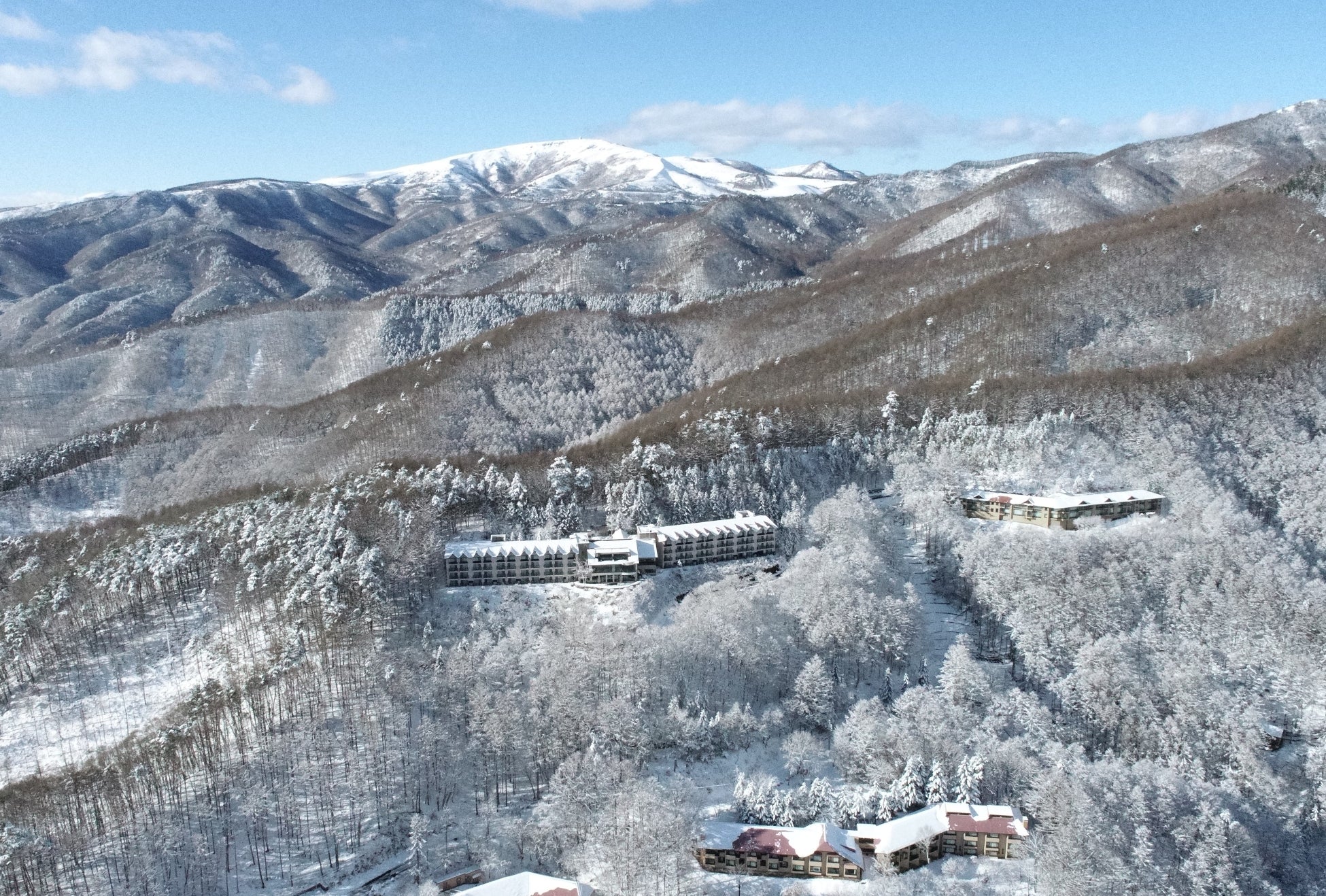 ワーナー ブラザース スタジオツアー東京 – メイキング・オブ・ハリー・ポッター 映画『ハリー・ポッターと賢者の石』公開25周年記念 映画誕生の原点をたどる 特別企画「ホグワーツからの招待状」開催決定