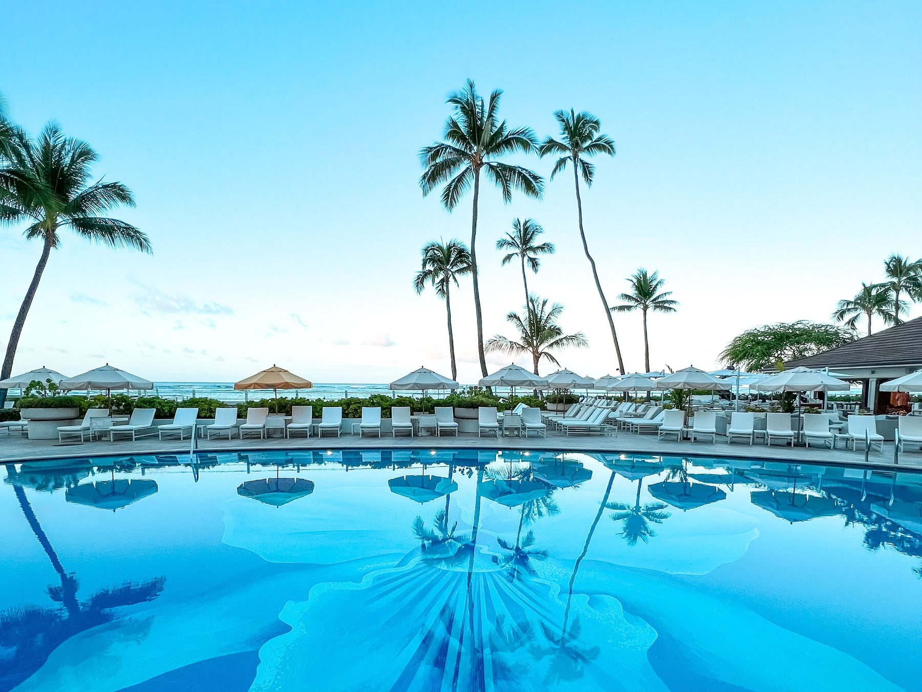 【うめきた温泉 蓮 Wellbeing Park】屋外温水インフィニティプールに絶景テントサウナが誕生