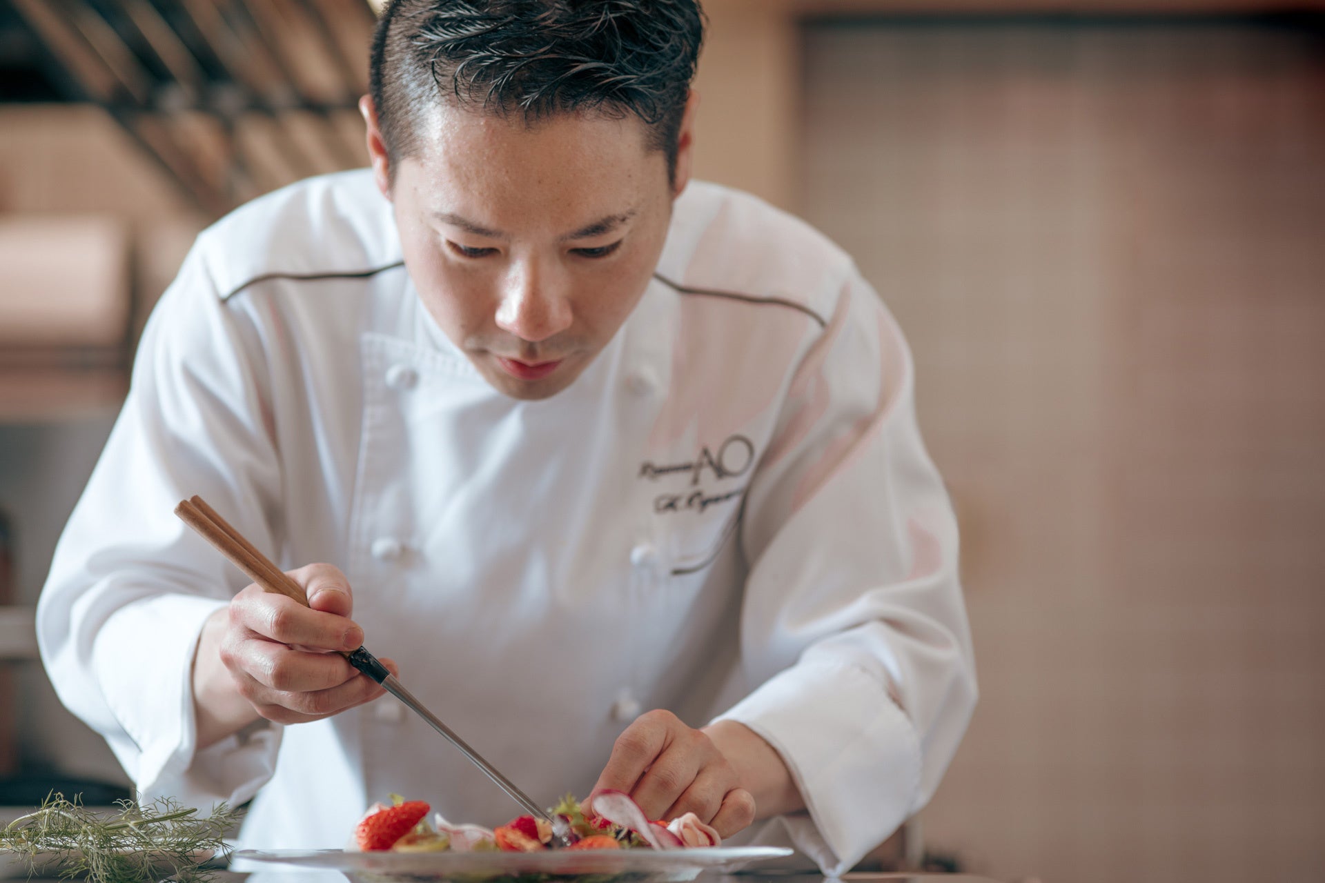 ミラノ・コルティナに注目が集まる2026年冬。2月7日、北イタリアの冬の食文化を料理とペアリングワインで体験する特別ランチを開催｜リビエラ逗子マリーナ「リストランテAO」