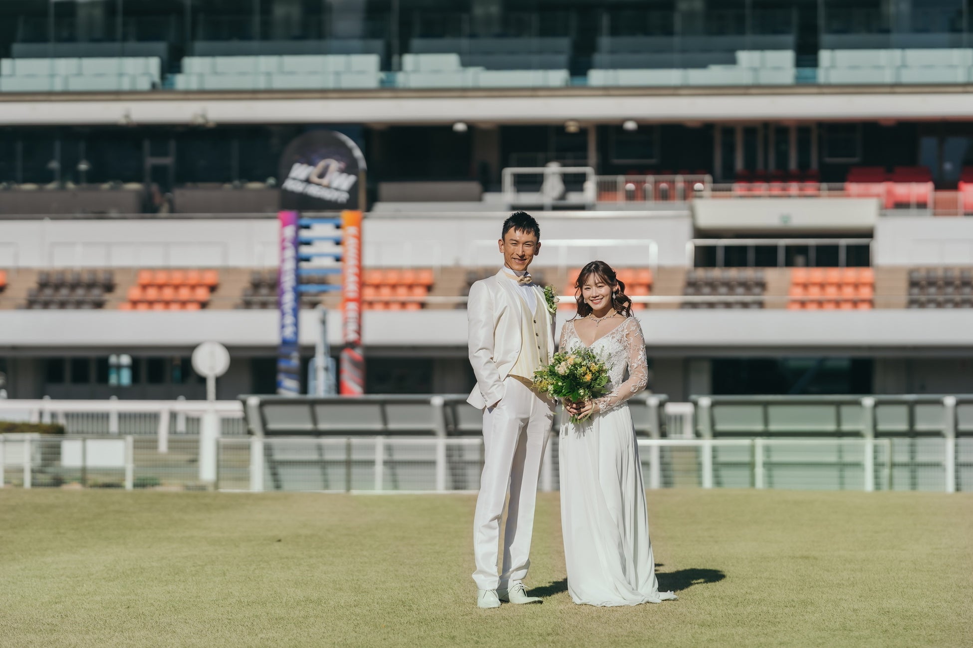 【川崎日航ホテル】川崎競馬場を貸し切る特別な結婚式「かわさきファンファーレウエディング」を1組限定で販売