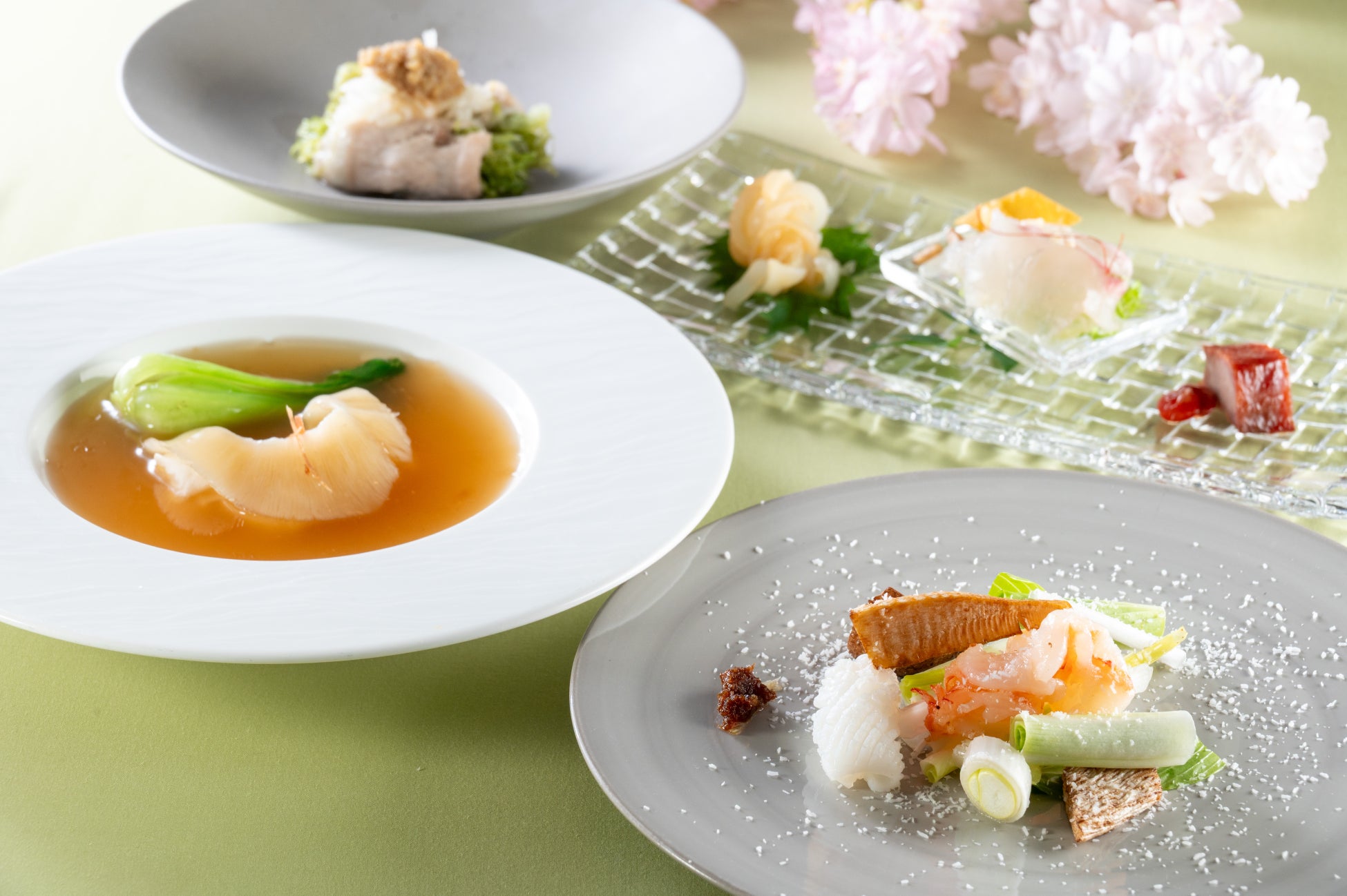 【リーガロイヤルホテル東京】リーガロイヤルホテル東京で過ごす、華やかに彩られた春の美食「お花見フェア」