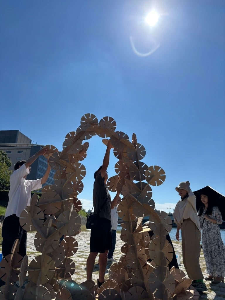 【広島発・参加自由】原爆の子の像前で、被爆樹木を使った参加型アート制作