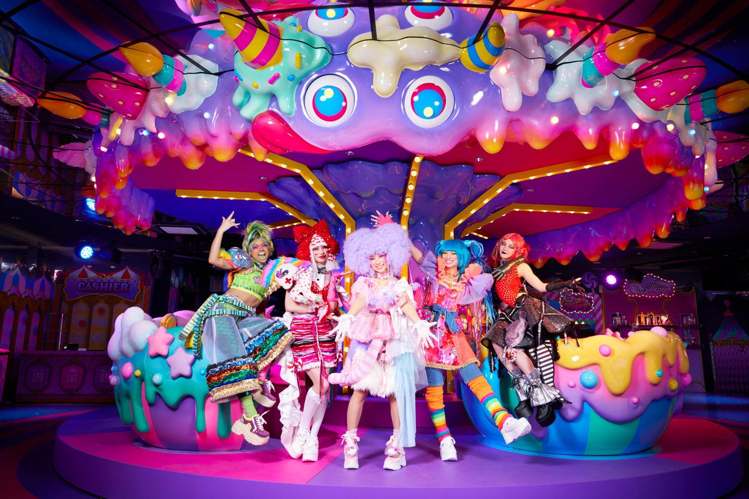 カラフルなTOKYO体験の決定版！「KAWAII MONSTER LAND – HARAJUKU -」物語の一部になる、60分間の回遊型ライブエンターテイメント体験