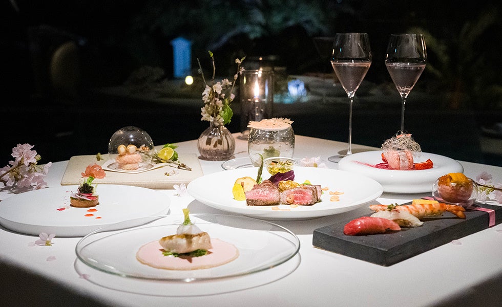 【オリエンタルヒルズ沖縄】桜をテーマに、フレンチ・鮨・鉄板焼きのコラボレーションフルコース ー3人のシェフが織りなす美食の饗宴ー