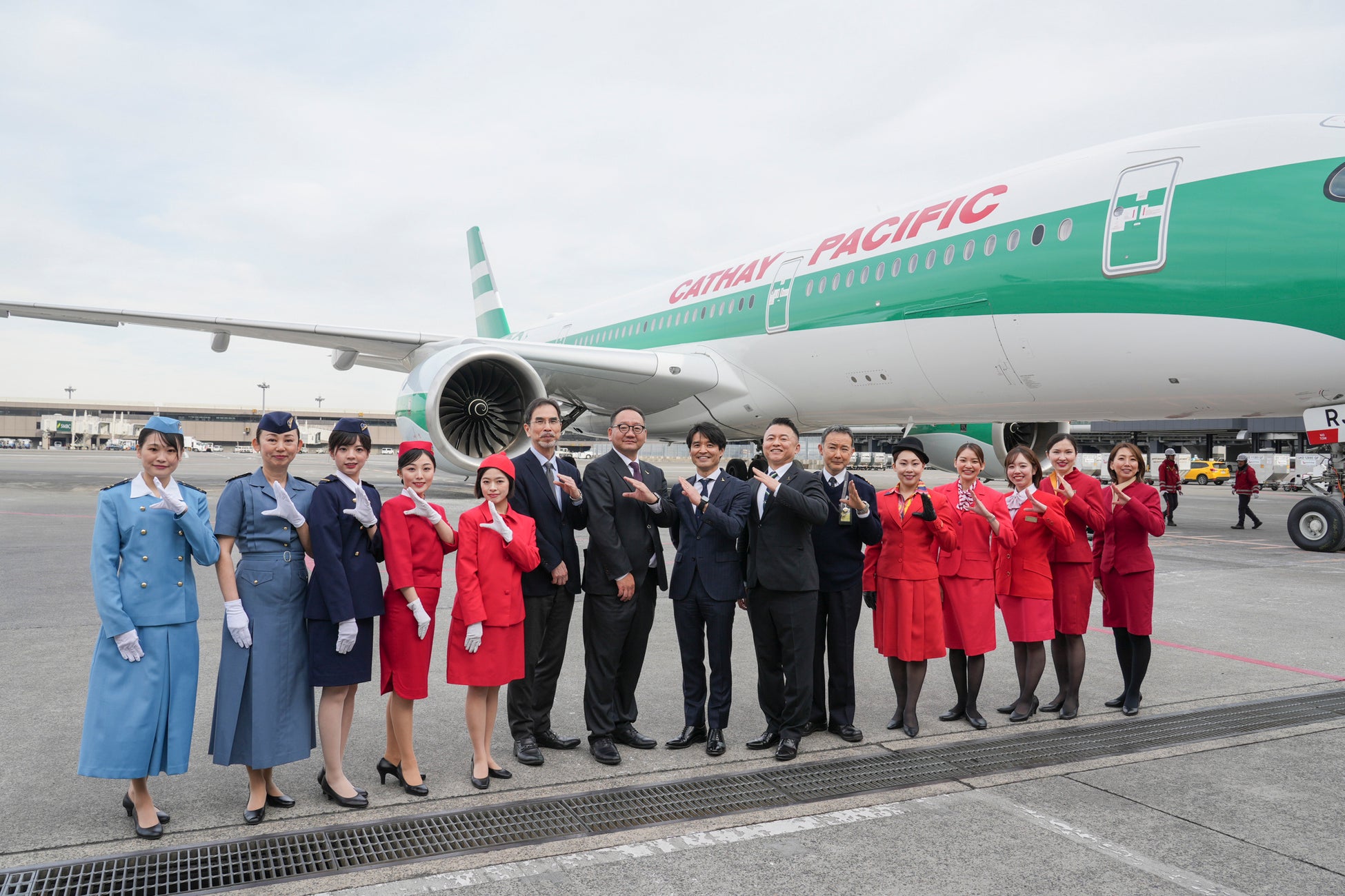 【キャセイ】創立80周年記念特別塗装機を日本初披露