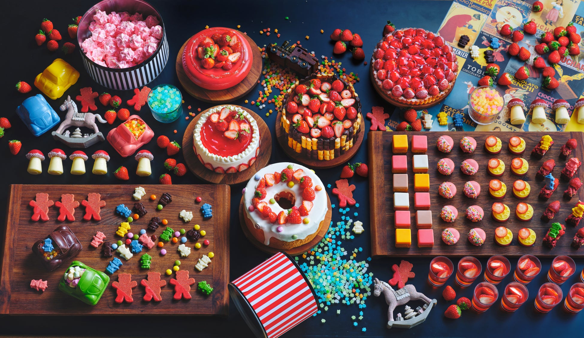 「Toys & Treats」ストロベリースイーツビュッフェ