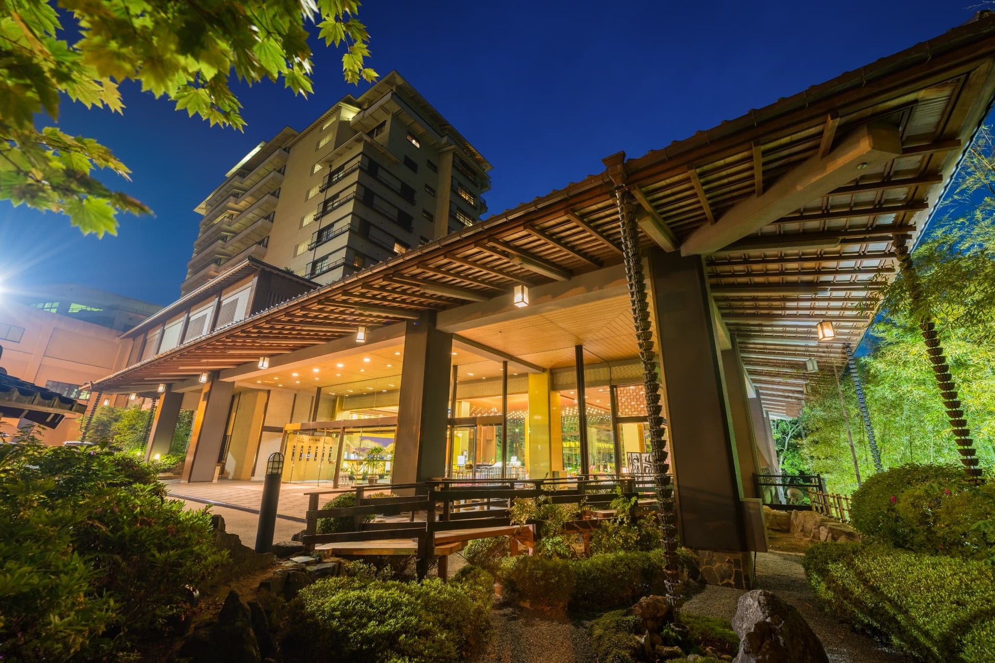 グランベルホテルグループ、北海道・東北の4施設が楽天トラベルアワード2025を受賞