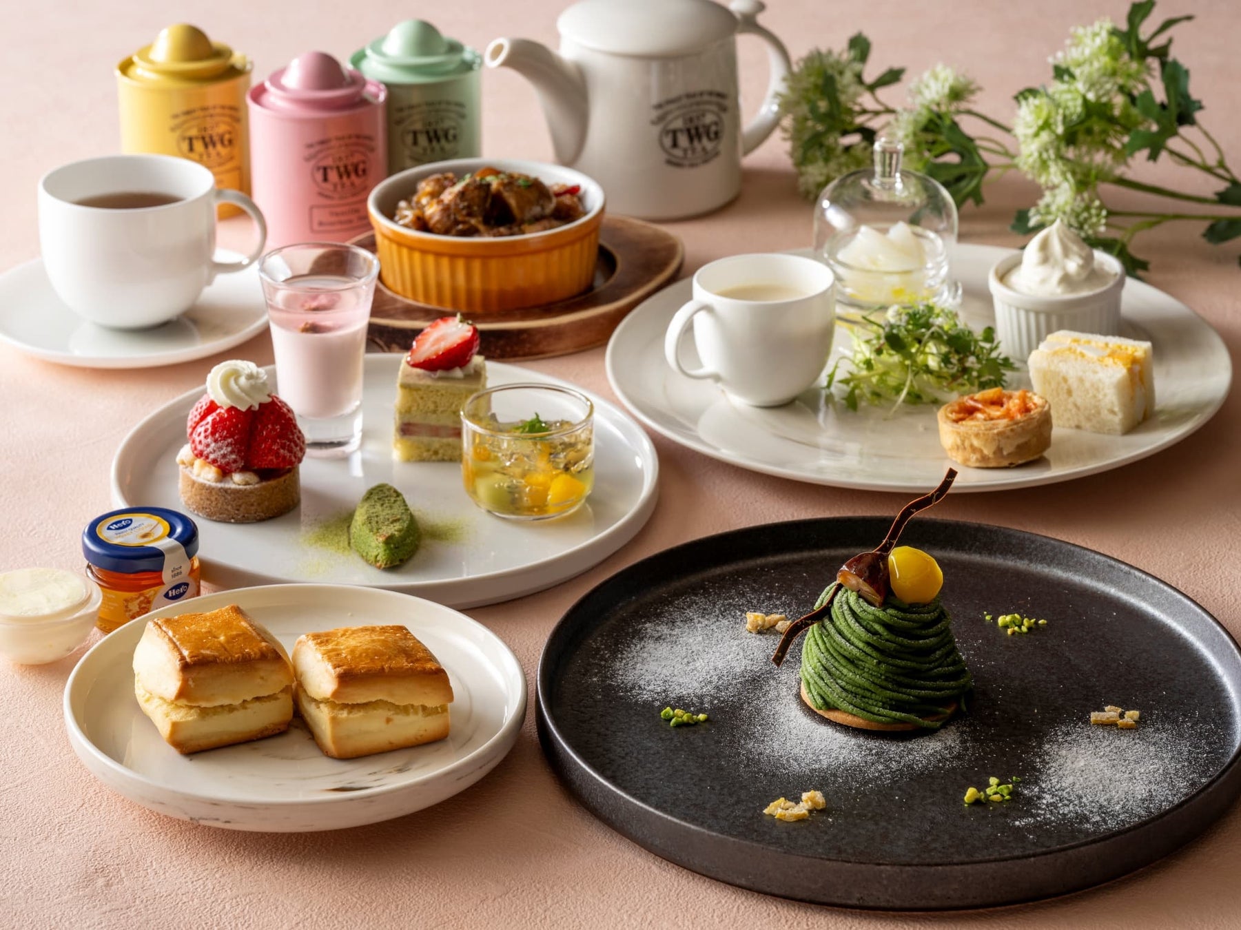 春の歓びをアフタヌーンティーで表現した「Larboard Afternoon Tea ～Spring～」