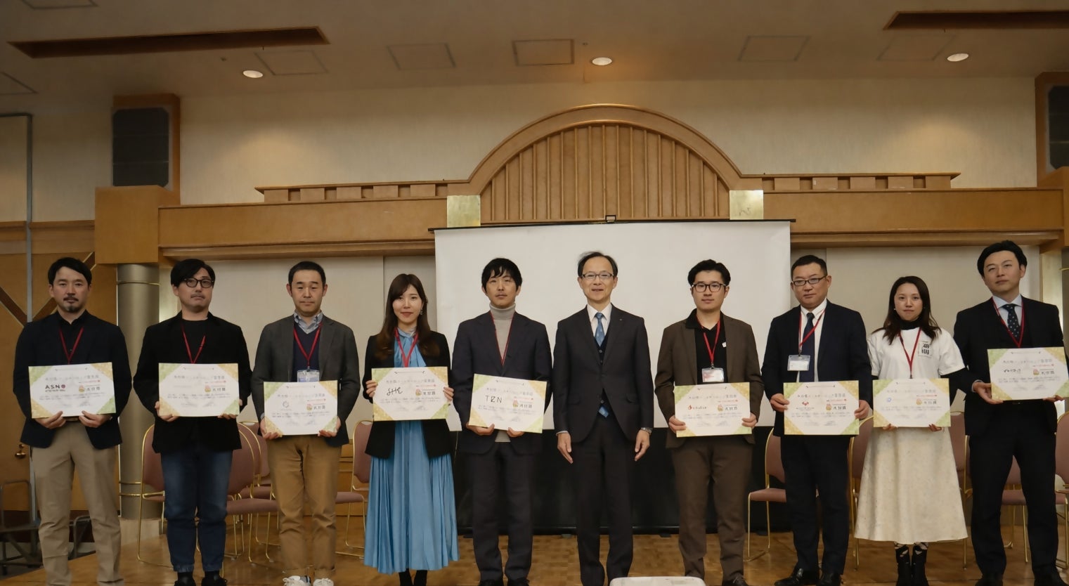 【グランドニッコー東京ベイ 舞浜】3月13日~4月19日の金・土・日・祝日限定で『春の花咲くアフタヌーンティー』を提供