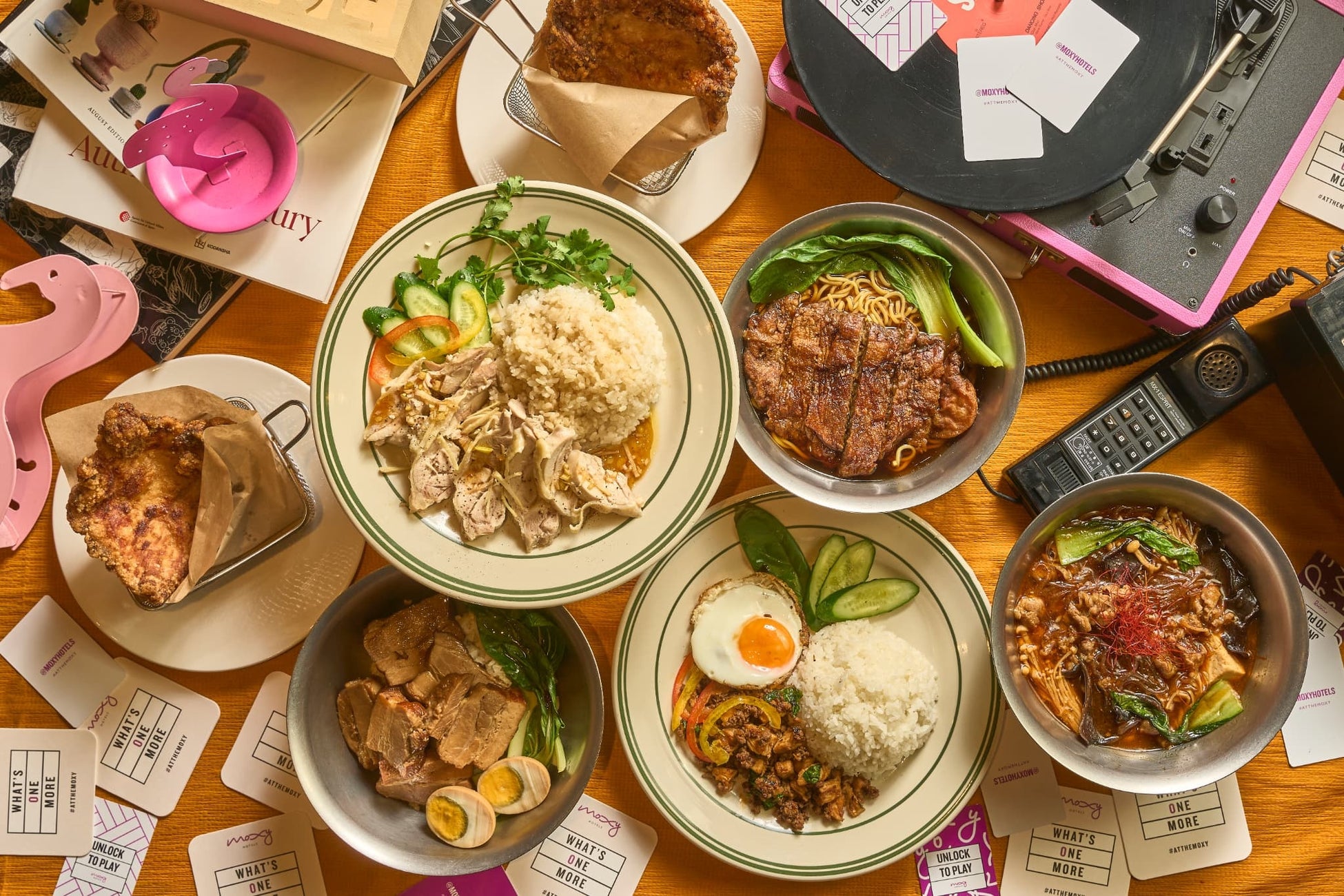 JTB、M-1グランプリ王者「たくろう」と新しい旅の魅力を発信