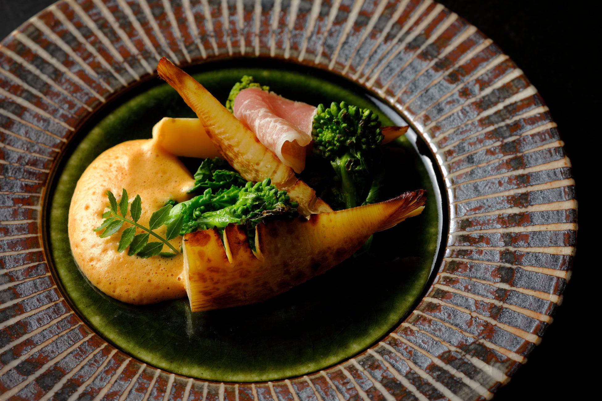 JTB、M-1グランプリ王者「たくろう」と新しい旅の魅力を発信