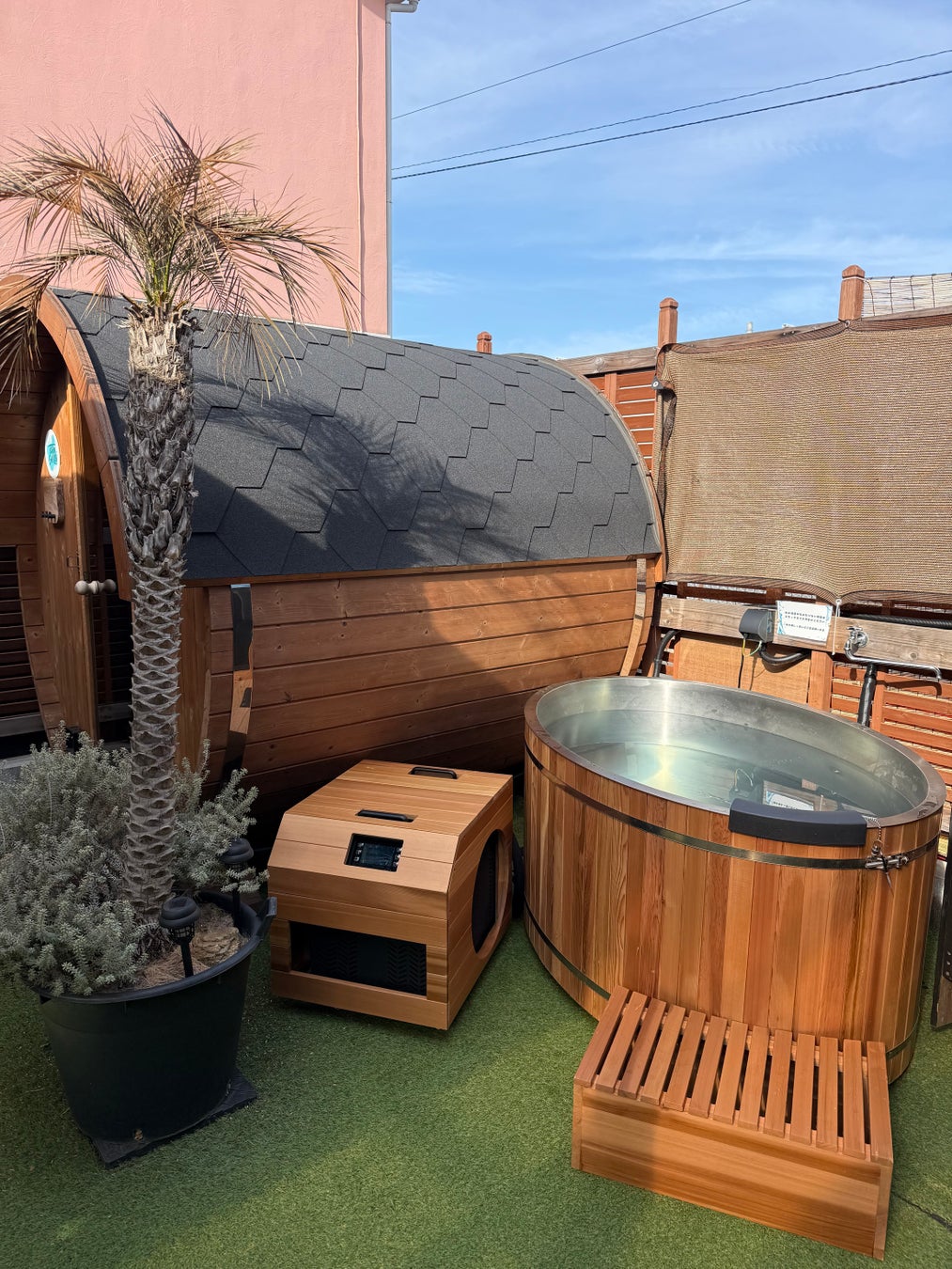 貸切サウナで味わう、本格ロウリュと水風呂｜kokolo sauna®のチラー水風呂「Hagoromo1」を「嵐の湯 座間」に導入