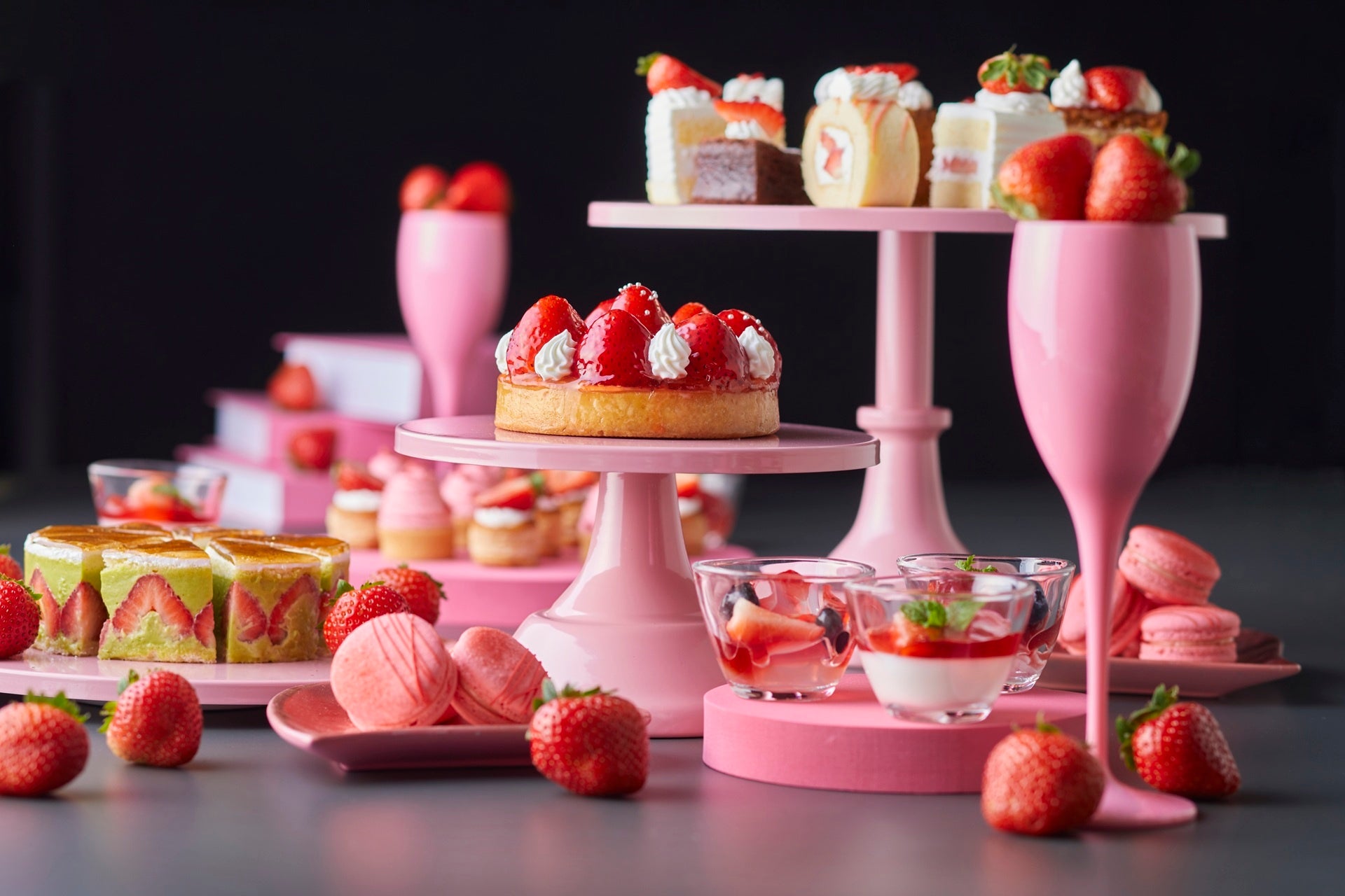 【ホテルニューオータニ博多・佐賀】前期から一新、新しい味わいへ『スーパースイーツビュッフェ2026 』後期メニュー決定