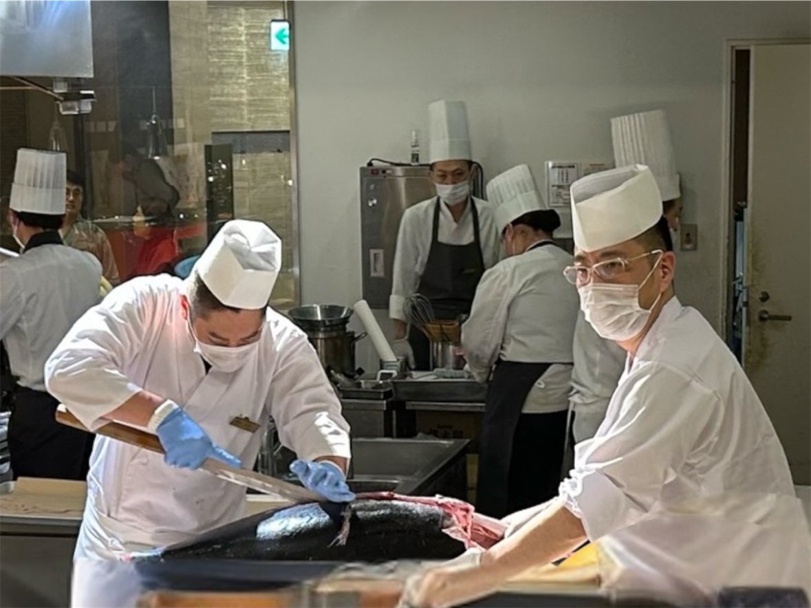 【ロイズ】鉄道ファン必見！ロイズタウン限定カプセルトイ「ロイズタウン グッズコレクション」を2月19日に発売。