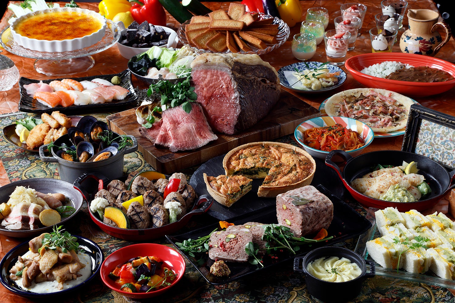 【大阪マリオット都ホテル】本格ビストロの味わいと旬の彩りを堪能！肉や魚介の旨みを生かした料理と、季節感あふれる華やかなデザートが並ぶ「ビストログルメブッフェ」を開催