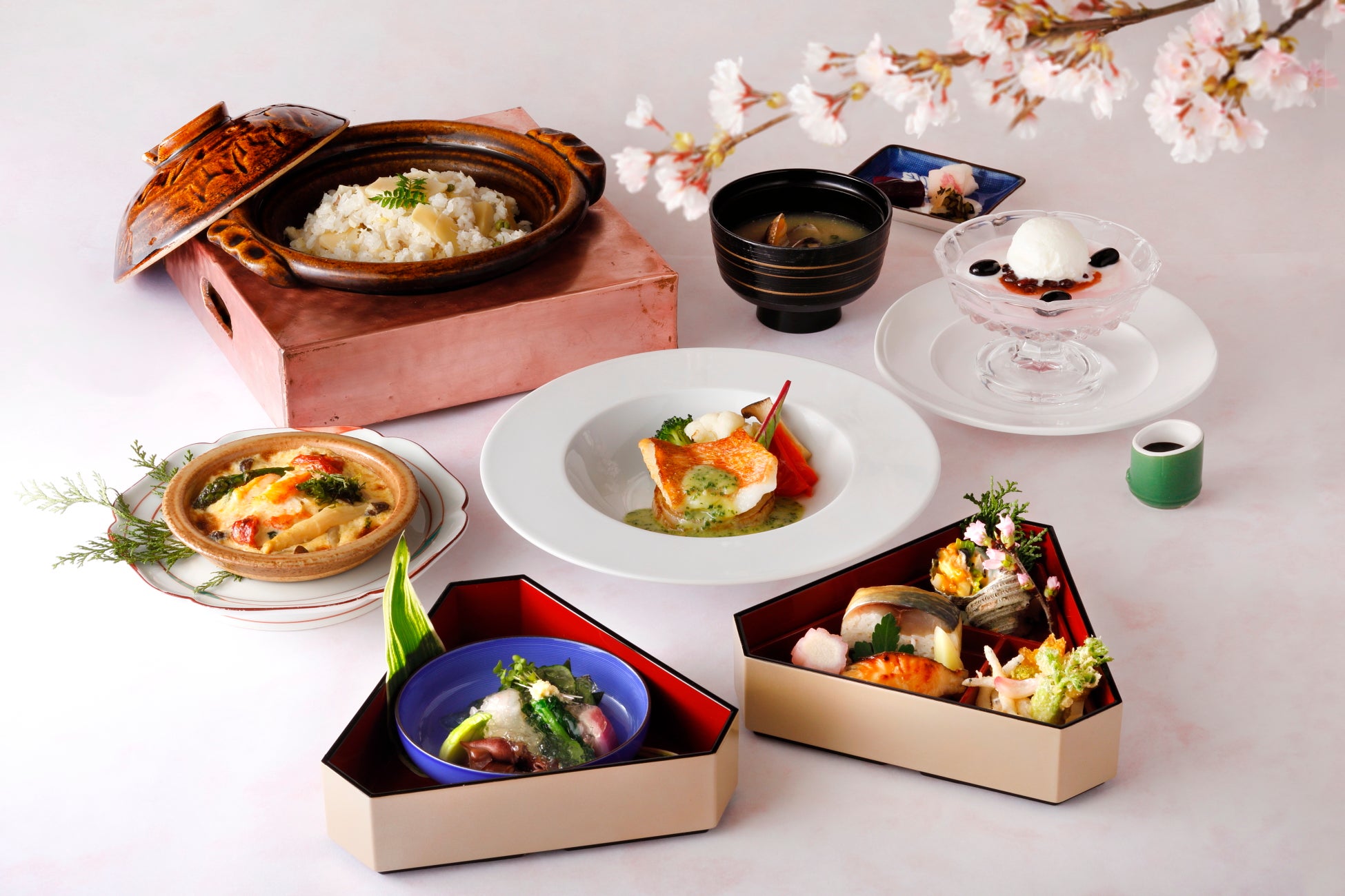 春を詰め込んだ“桜会席”で、お祝いの席を笑顔で満開に。