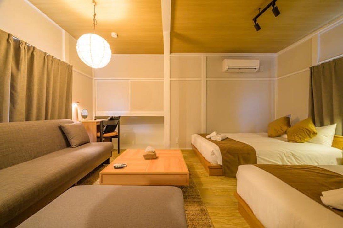 【新宿プリンスホテル・川越プリンスホテル】ムーミンバレーパークのロゴ入りパンケーキ付「ムーミンスペシャルルームステイ」を販売