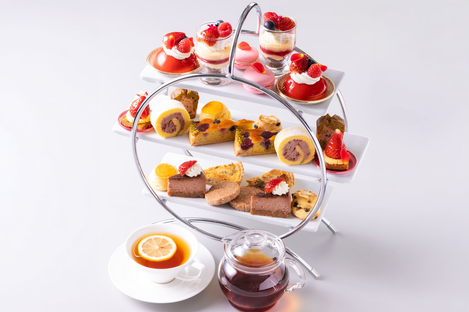 春の訪れを五感で楽しむ「ベリー＆ベリー アフタヌーンティー」と旬の清見オレンジスイーツ、職人謹製の天然酵母パンを3月1日より販売開始