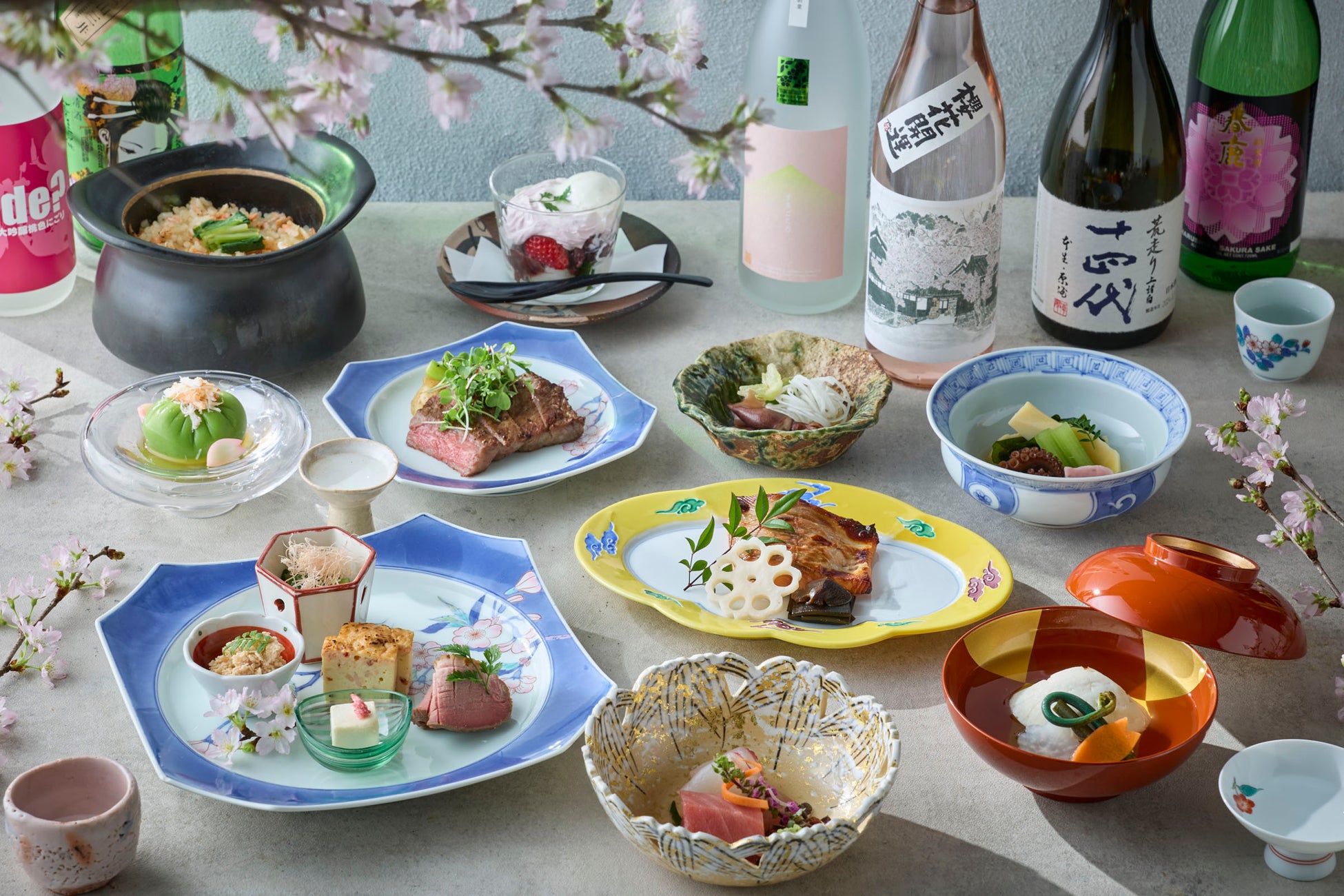 【ウェスティンホテル東京】ウェスティンガーデンを彩る30本以上の桜の開花にあわせて“桜”をテーマにした14種の期間限定メニューを展開