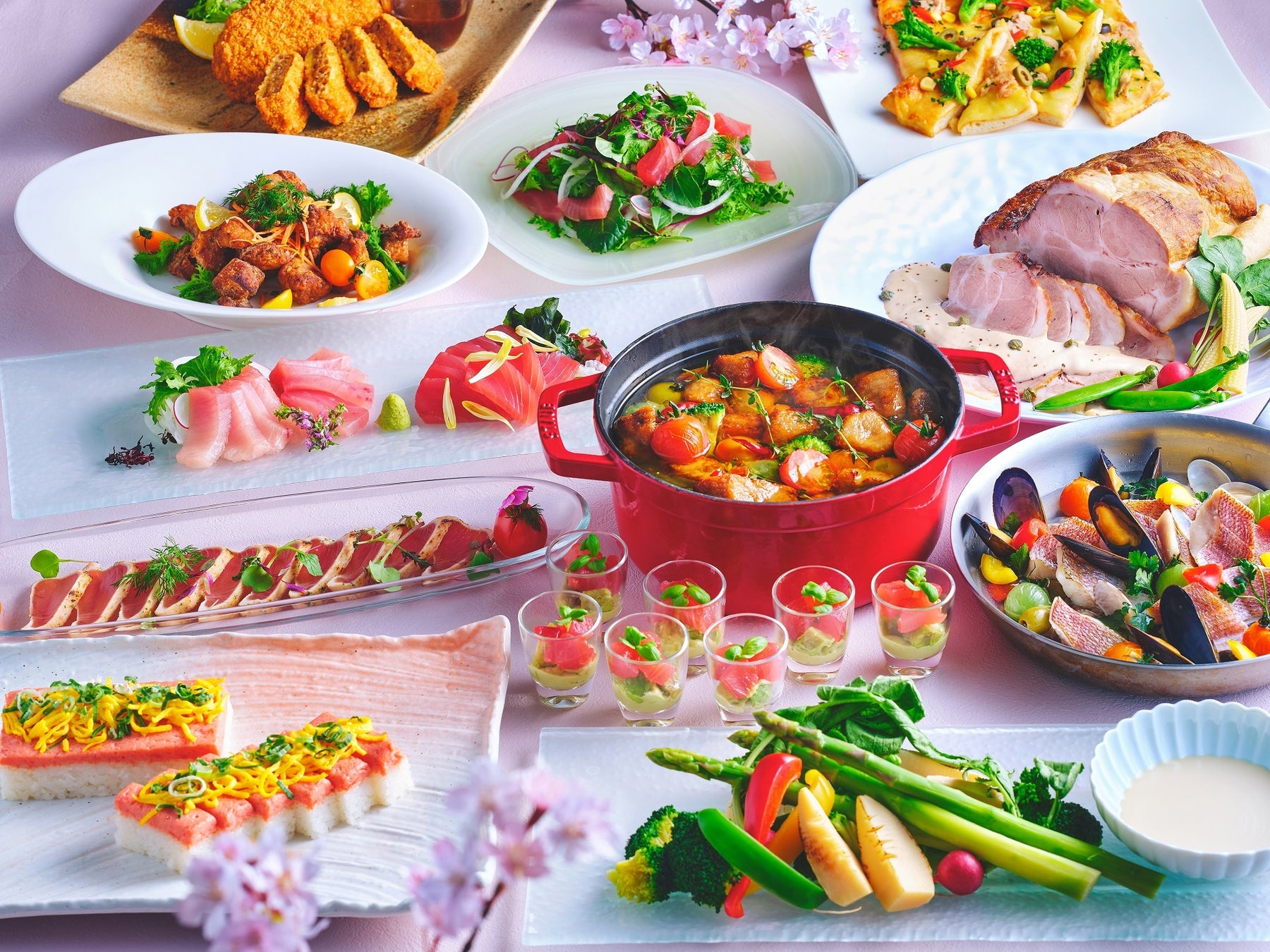 【都ホテル 京都八条】ゴールデンウィークは家族みんなで味わうごちそう時間！BIGカプセルトイも登場！