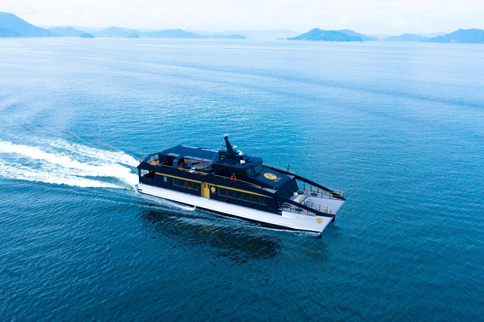 【2026年3月1日〜9月28日｜金土日月祝限定 ※】観光型高速クルーザー「SEA SPICA」× 尾道倶楽部　昨年好評の乗船付き宿泊プランを春夏シーズンも継続実施 ※一部除外日あり