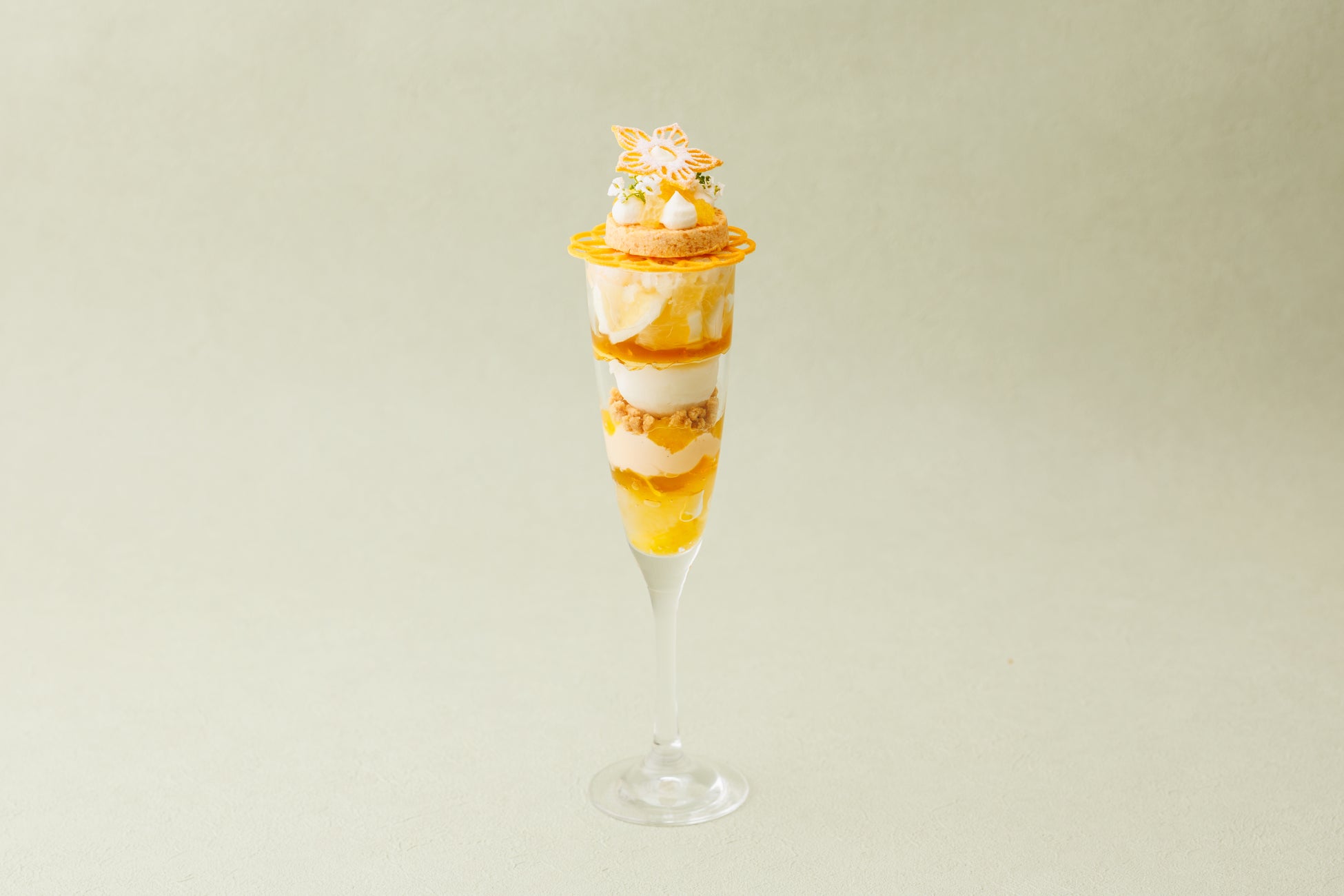 【ホテルメトロポリタン 丸の内】春の柑橘パフェランチの販売