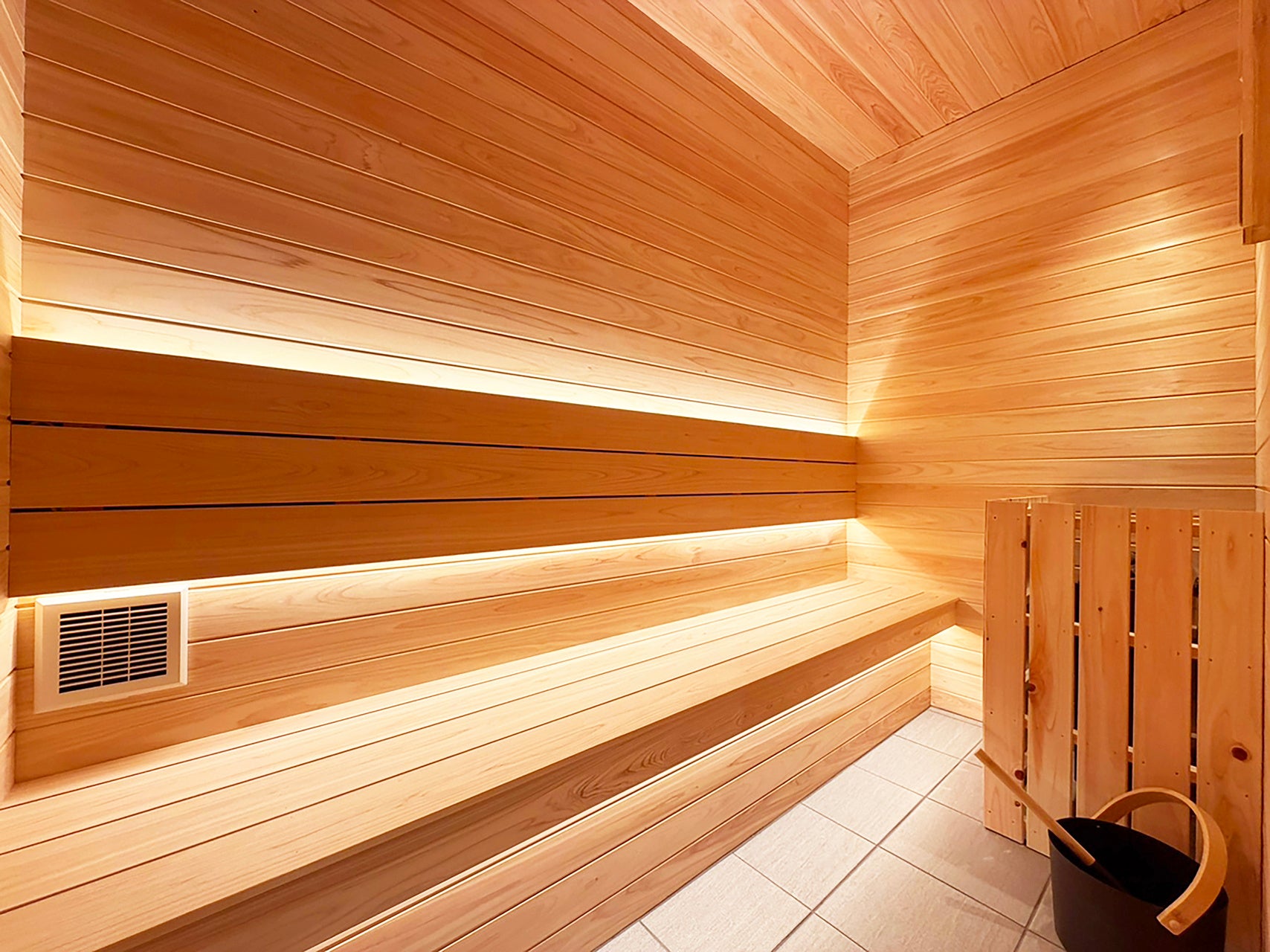 “宙に浮く”ととのい体験を。姪浜のリラクゼーションサロン「癒手」が本格プライベートサウナを新設し、2026年3月3日リニューアルオープン