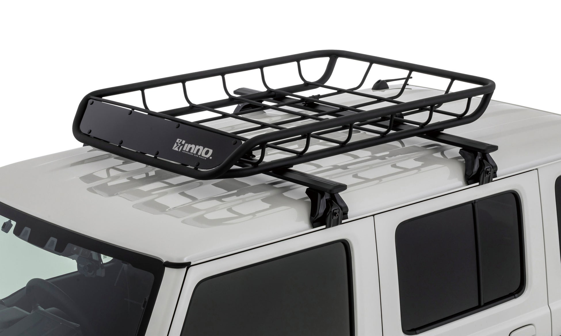 組立不要の一体型構造と車種を選ばないデザイン。幅広いユーザーに向けたルーフバスケットを発売｜INNO（イノー）