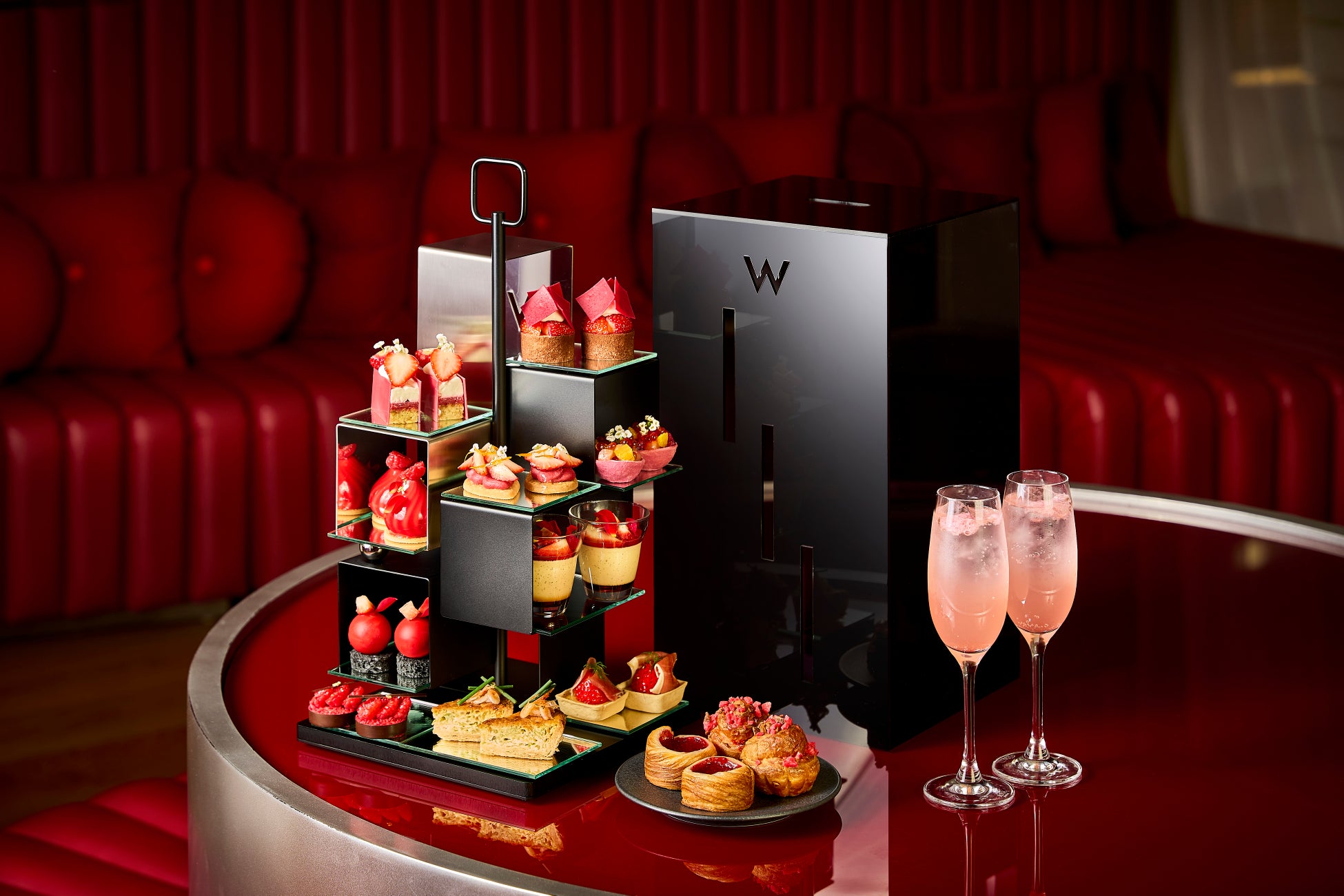 【W大阪】春の訪れを告げるスプリングプロモーション