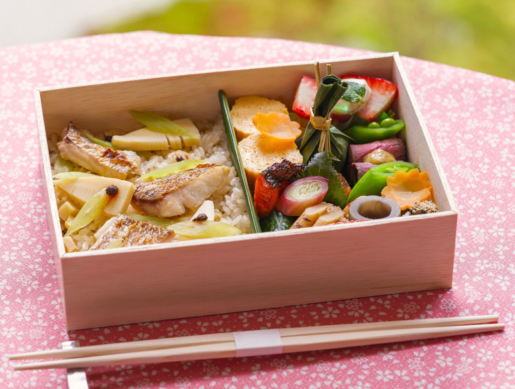 【ヒルナンデスで紹介】人気のスーツケースシリーズから「フルアルミ×多機能」のハイエンドモデルが新登場［永久保証］