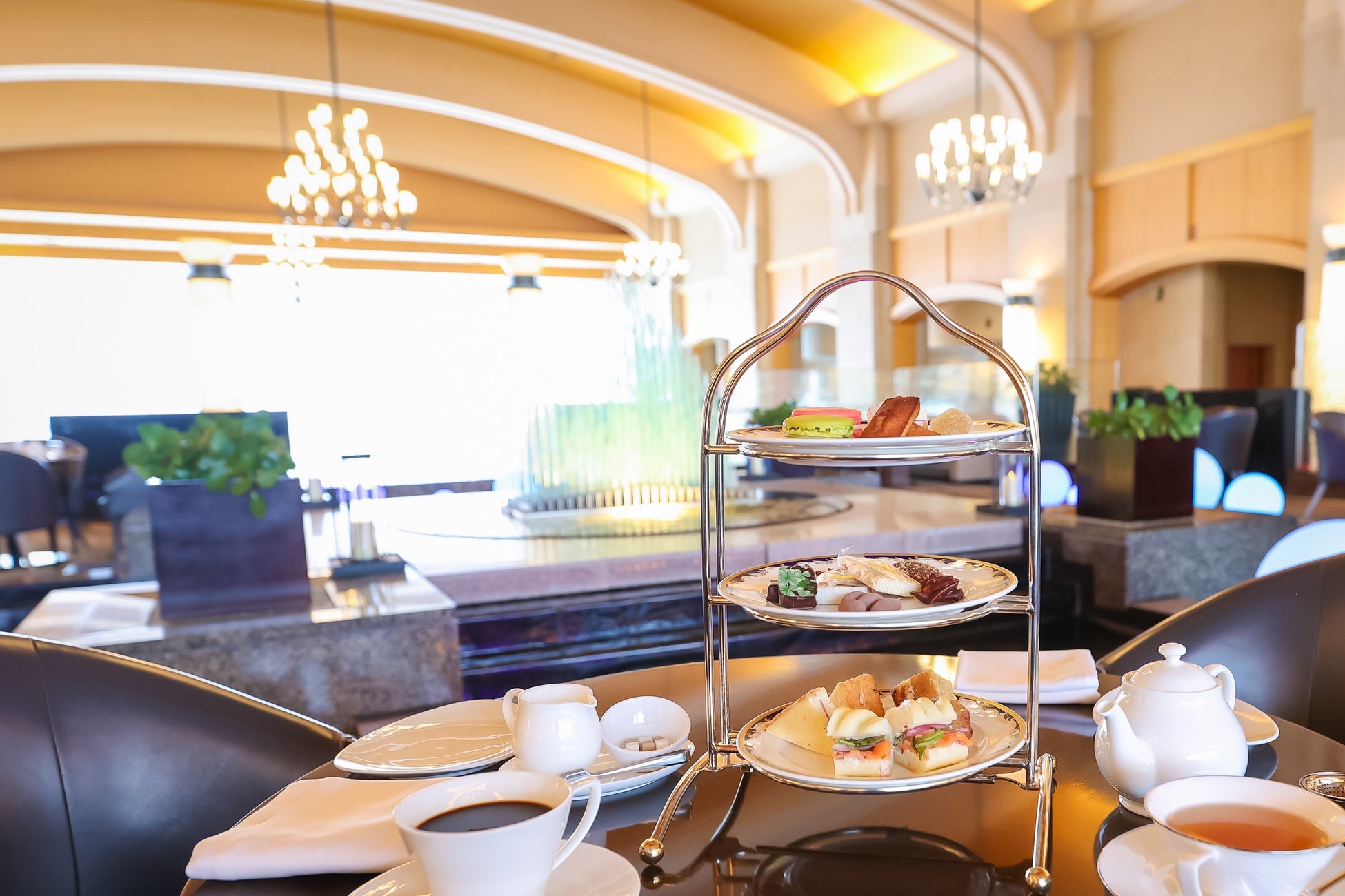 シェアしながら楽しむ至福のひととき。ザ・ウィンザーホテル洞爺ヴィニェットコレクション by IHGで《スイーツインダルジェンス》が新発売