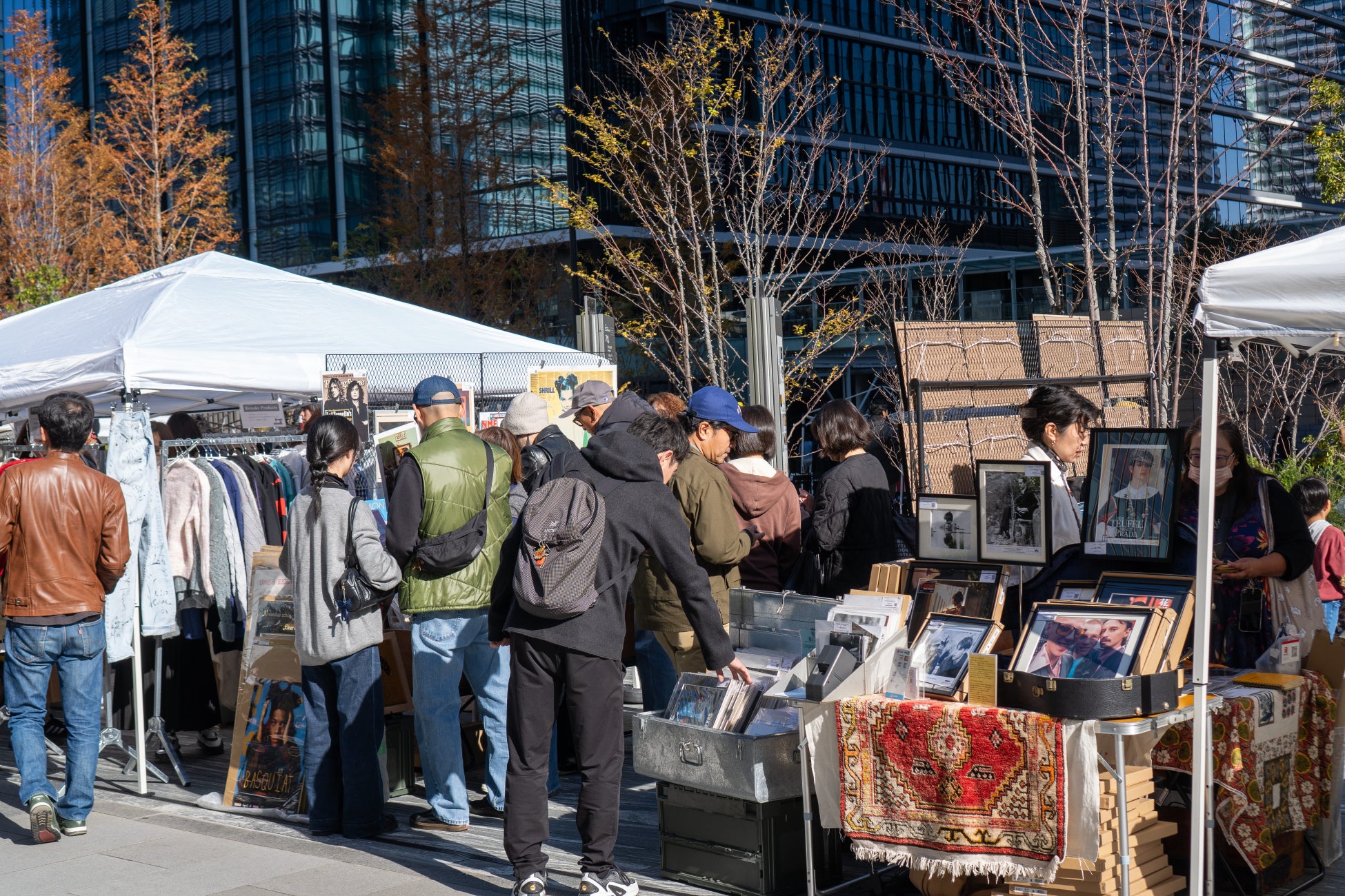 【3月20日 横浜開催】レトロ雑貨やアンティーク、絶品グルメが大集合！マーケットイベント「よこはまウェルネスマルシェ」