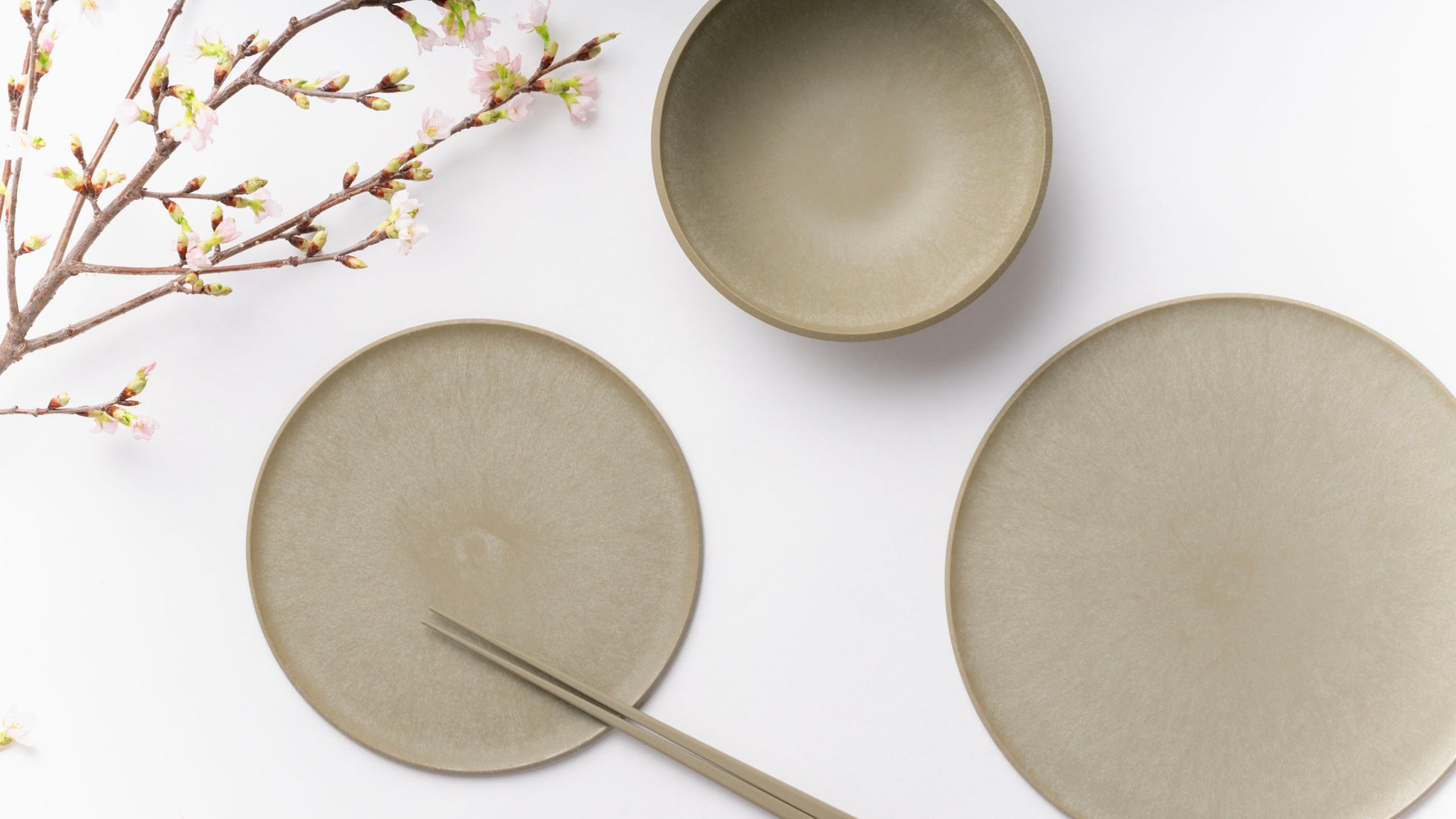 CHOPLATEに数量限定の新色「オリーブグリーン」登場