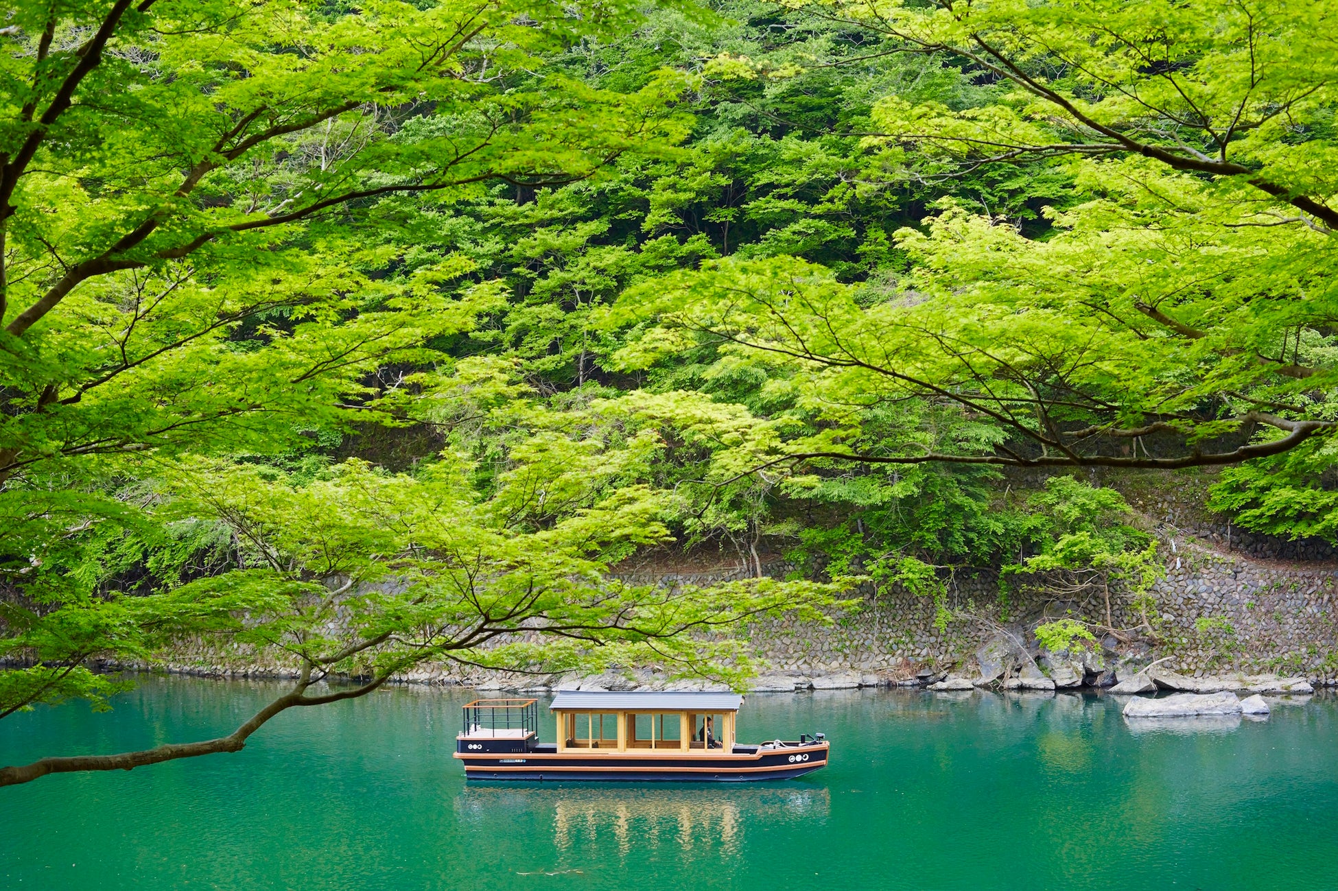 【淡路島】ミシュラン12年連続星獲得シェフ・唐渡氏監修。淡路島産食材とオリーブ和牛の新グランピングメニュー誕生「Virgin Valley（バージンバレー）」